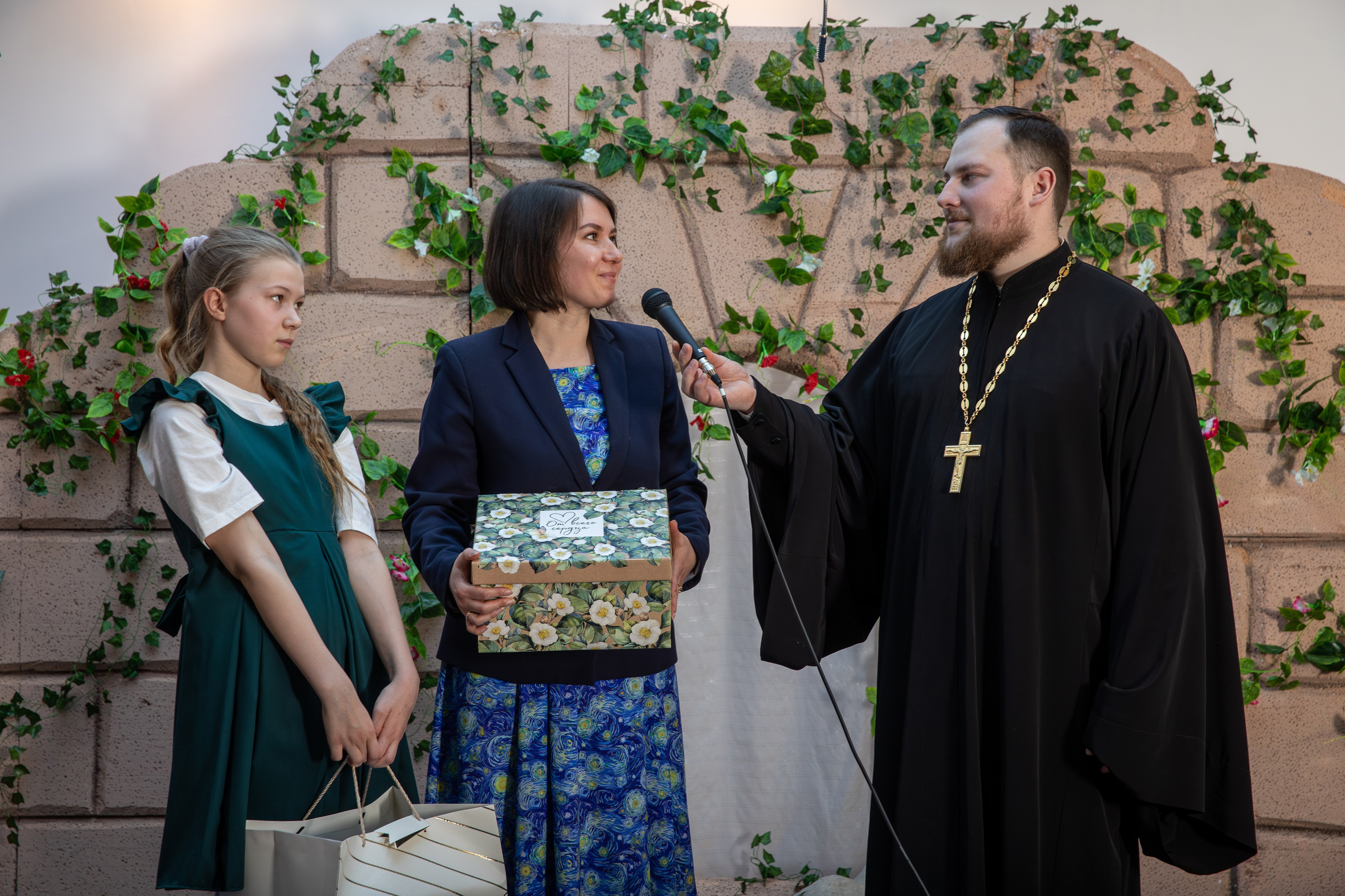 Пасхальный концерт Воскресная школа 2025. Фотограф Таинств Крещение и Венчания г. Магадан Власова Ульяна