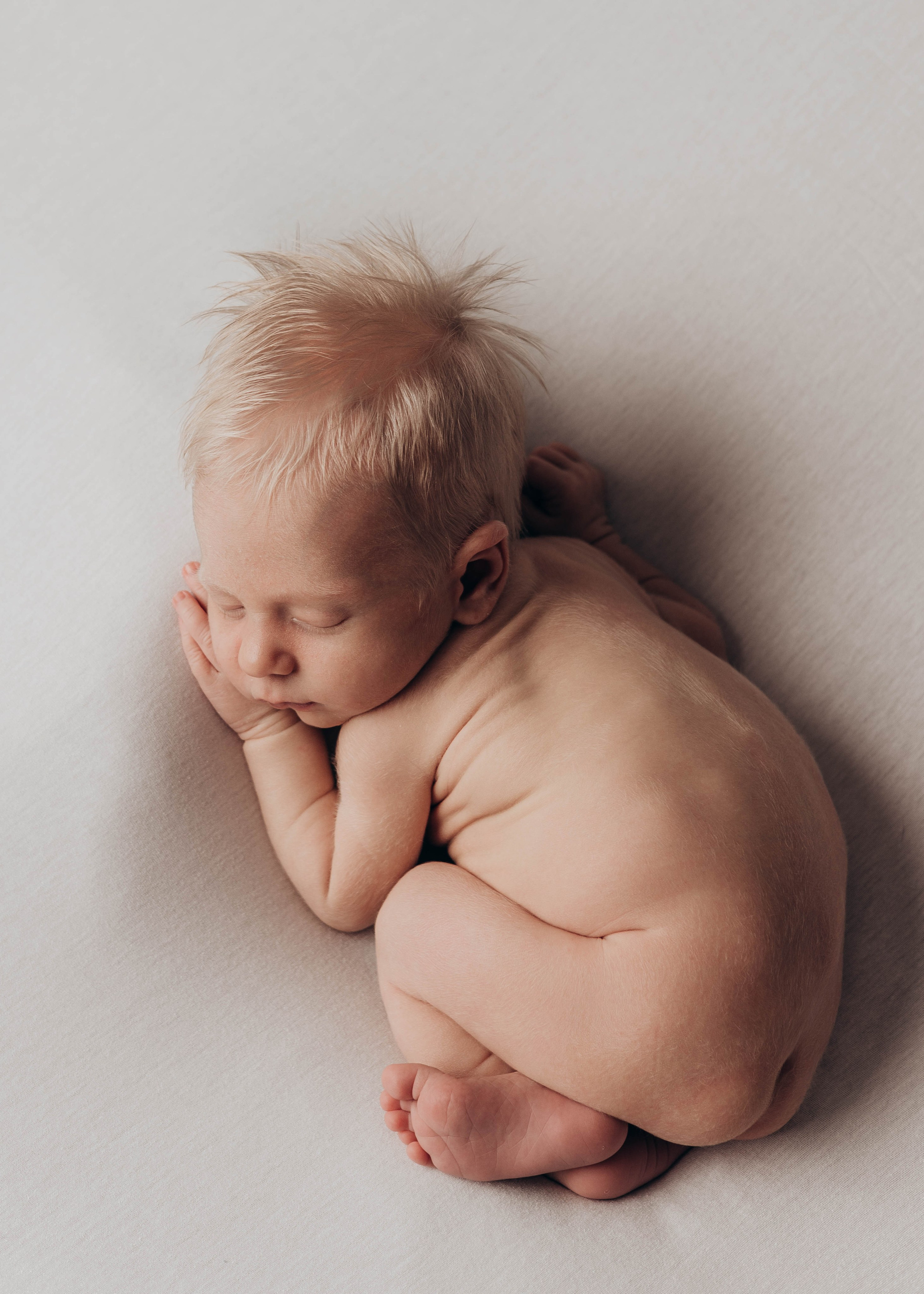 НОВОРОЖДЕННЫЕ МАЛЫШИ. Фотосессия новорожденных в Москве и Московской области