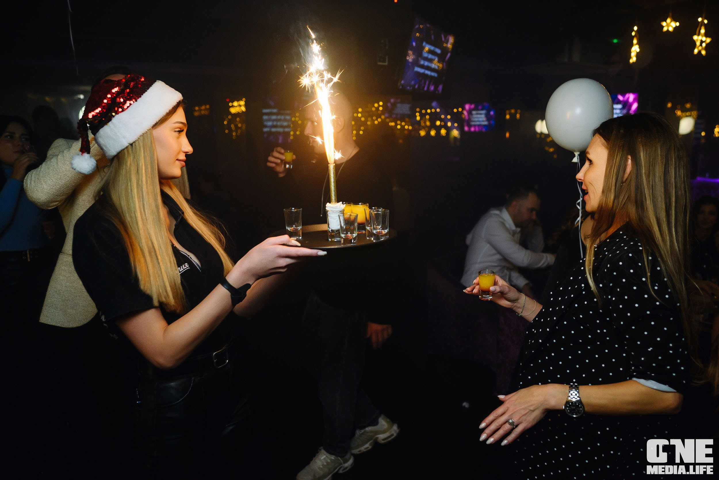 Фоторепортаж из караоке-клуба Эйфория. One Media Life: фоторепортажи, фотоотчеты с мероприятий и заведений