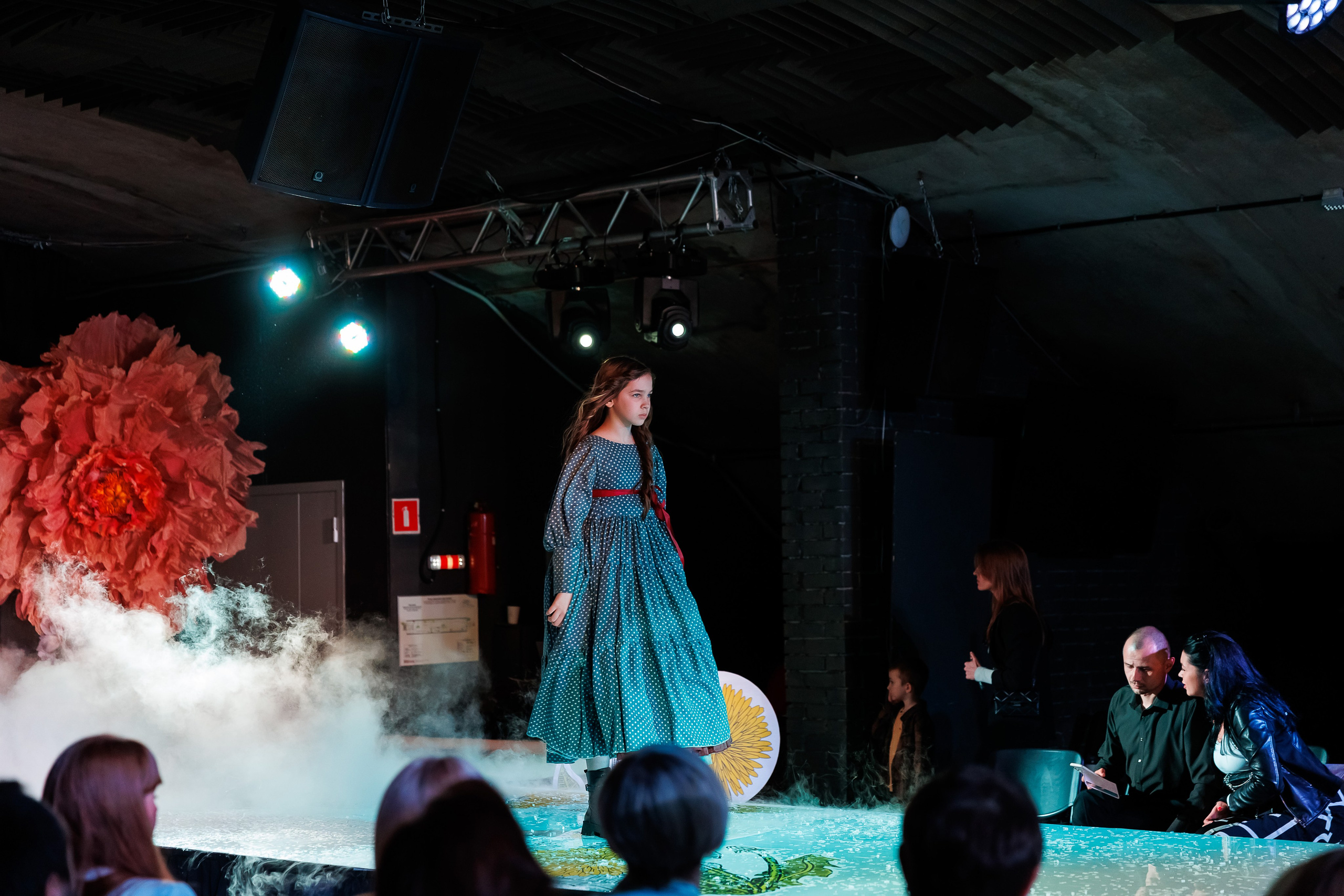 Показ Надежды Шибиной от журнала «Жираf». Фотограф Новосибирск — Наталья Гресь