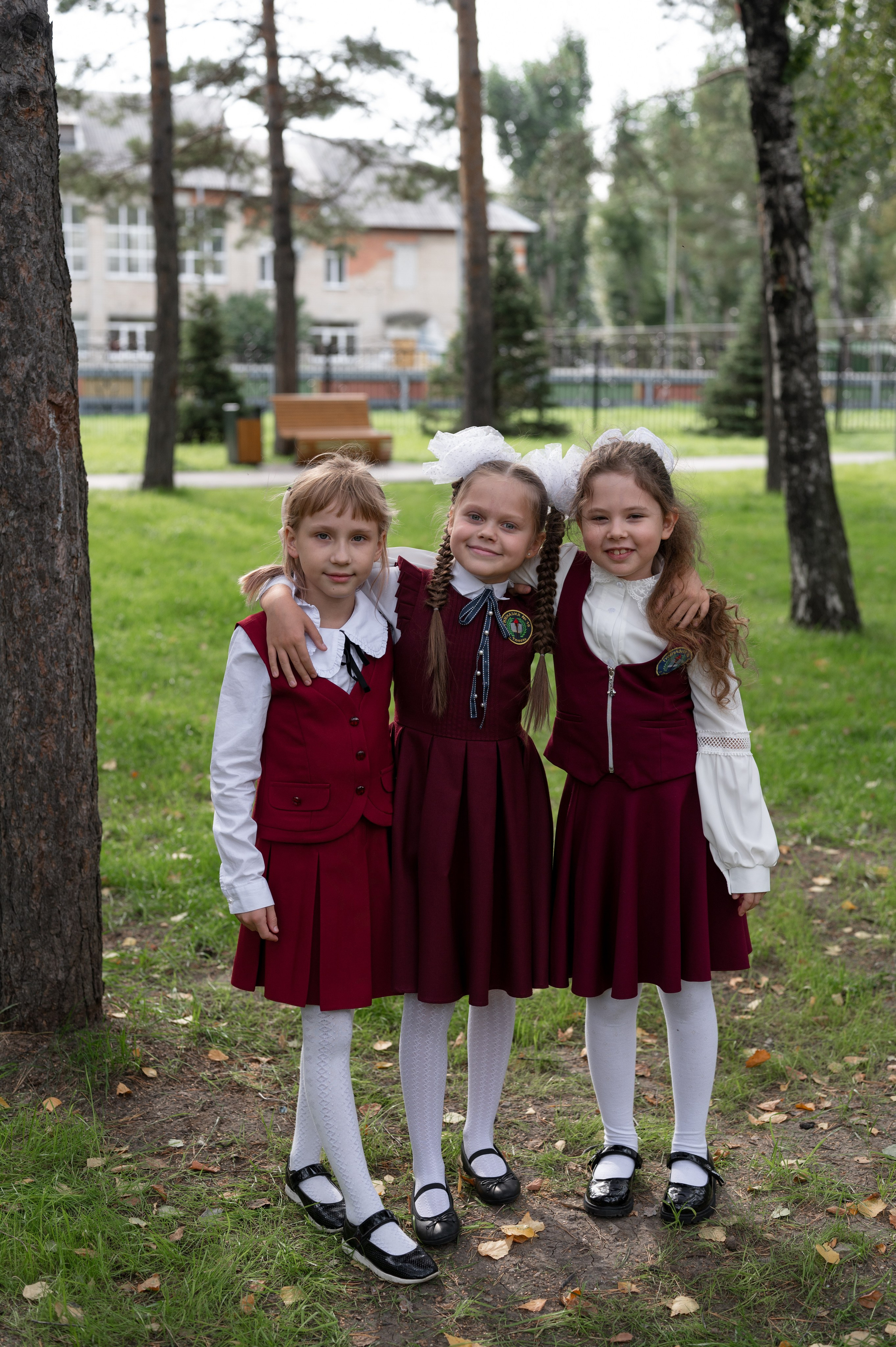 1 сентября 16 гимназия 2 класс (линейка + в классе+ на улице). Фотограф новорожденных, семейный детский в Тюмени Татьяна Морозова