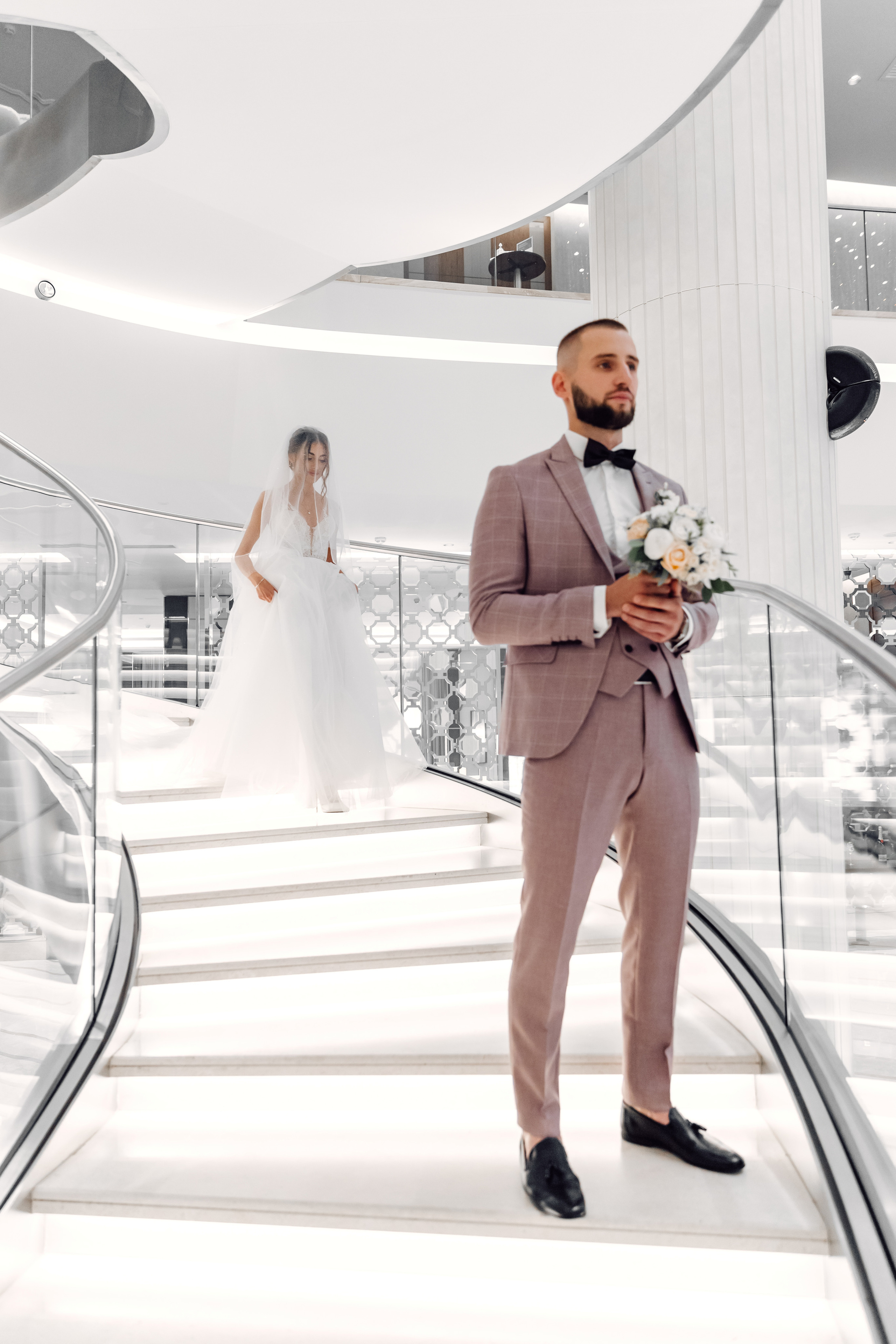 Иван и Валерия. Главная