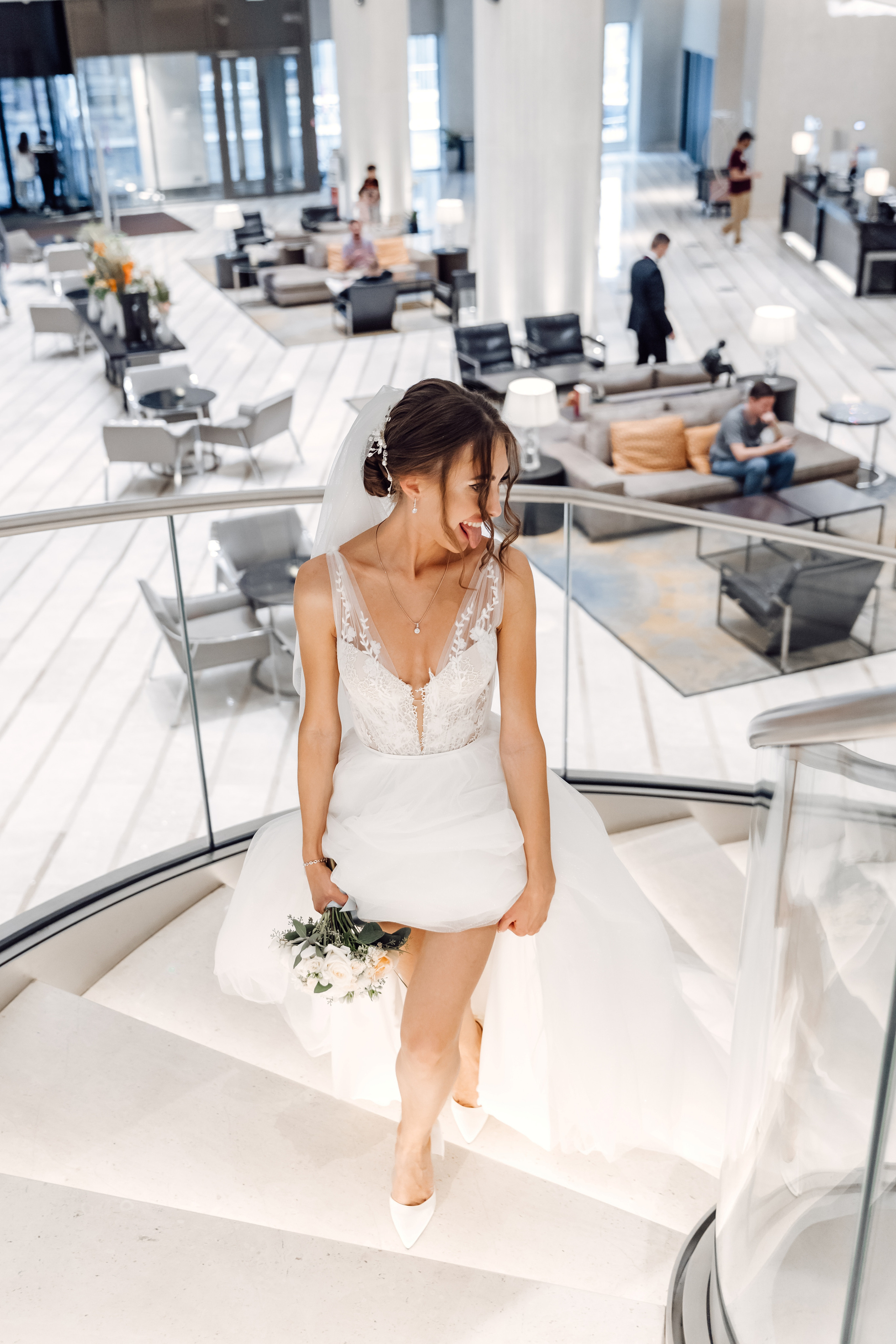 Иван и Валерия. Главная