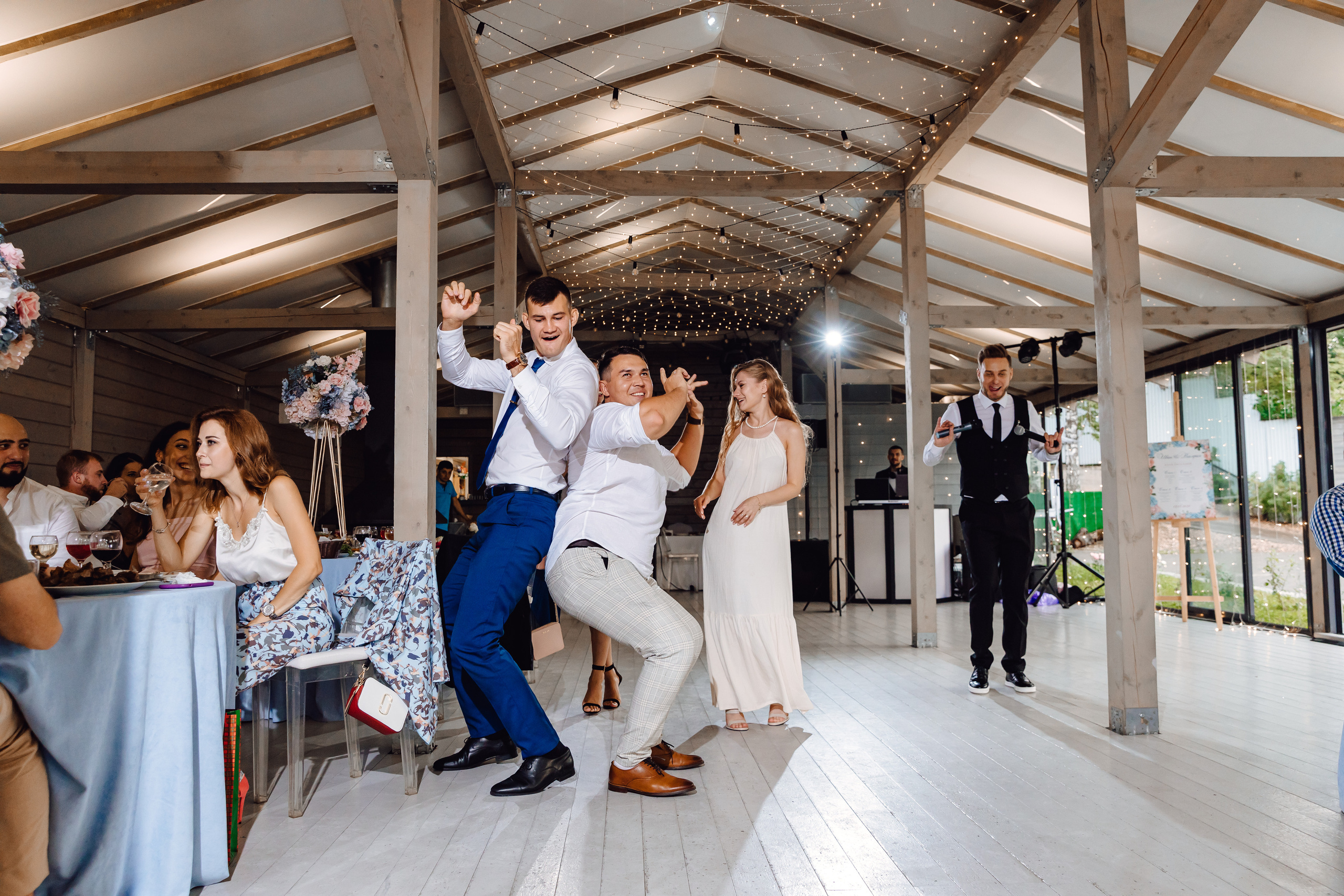 Иван и Валерия. Главная