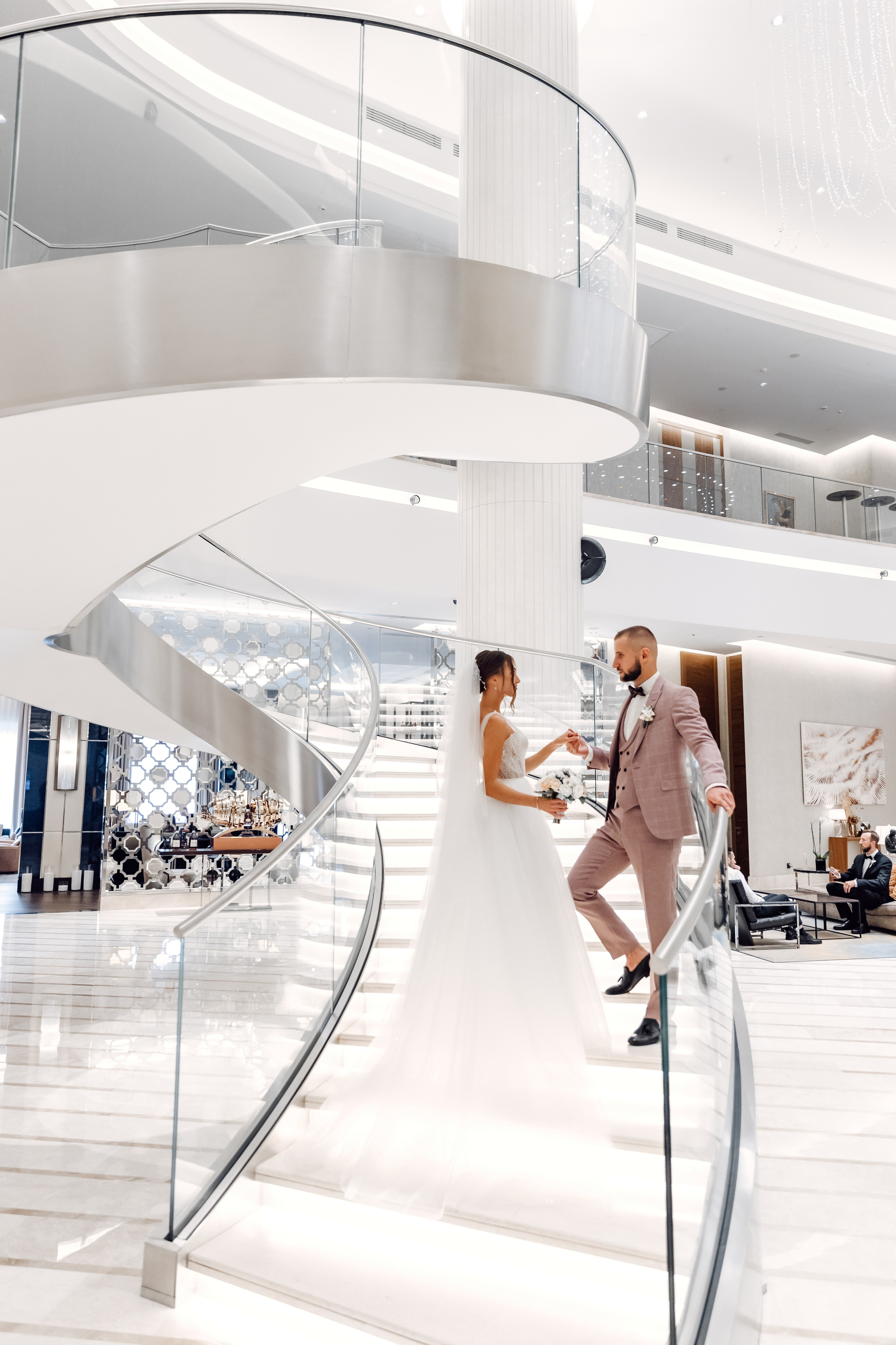 Иван и Валерия. Главная