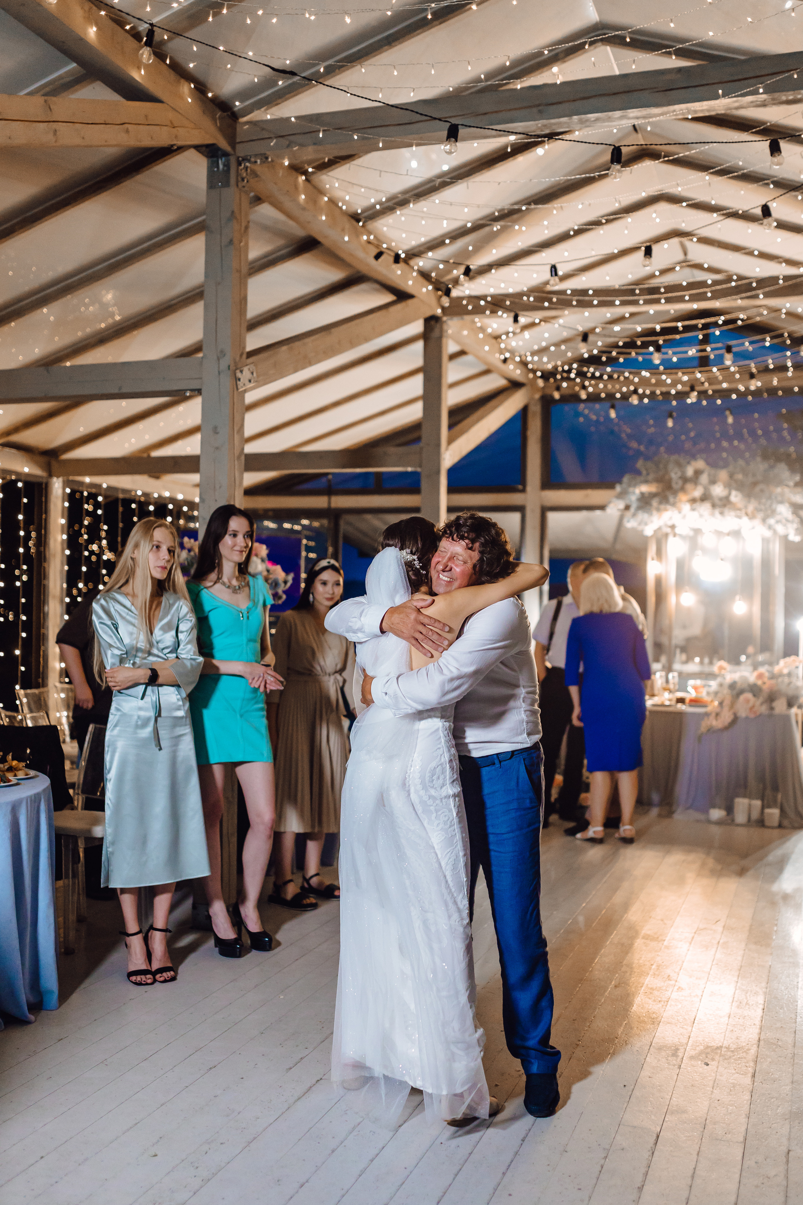 Иван и Валерия. Главная