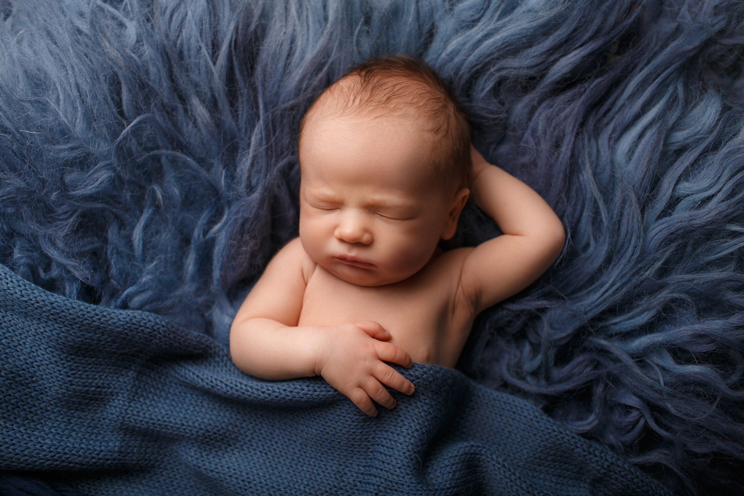 Deep blue. Фотограф новорожденных, семейный фотограф в Санкт-Петербурге