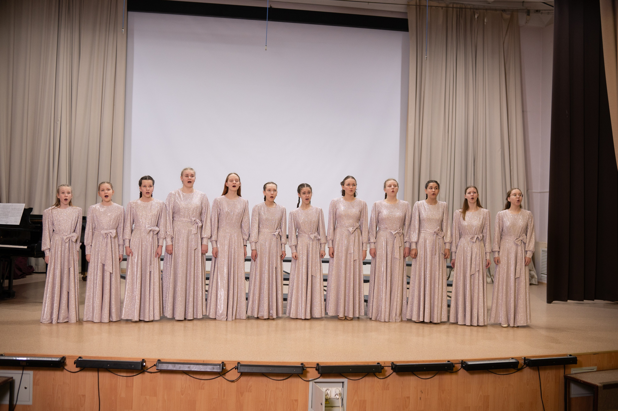 «Пою тебе мое отечество» репортаж конкурса. Фотограф новорожденных, семейный детский в Тюмени Татьяна Морозова