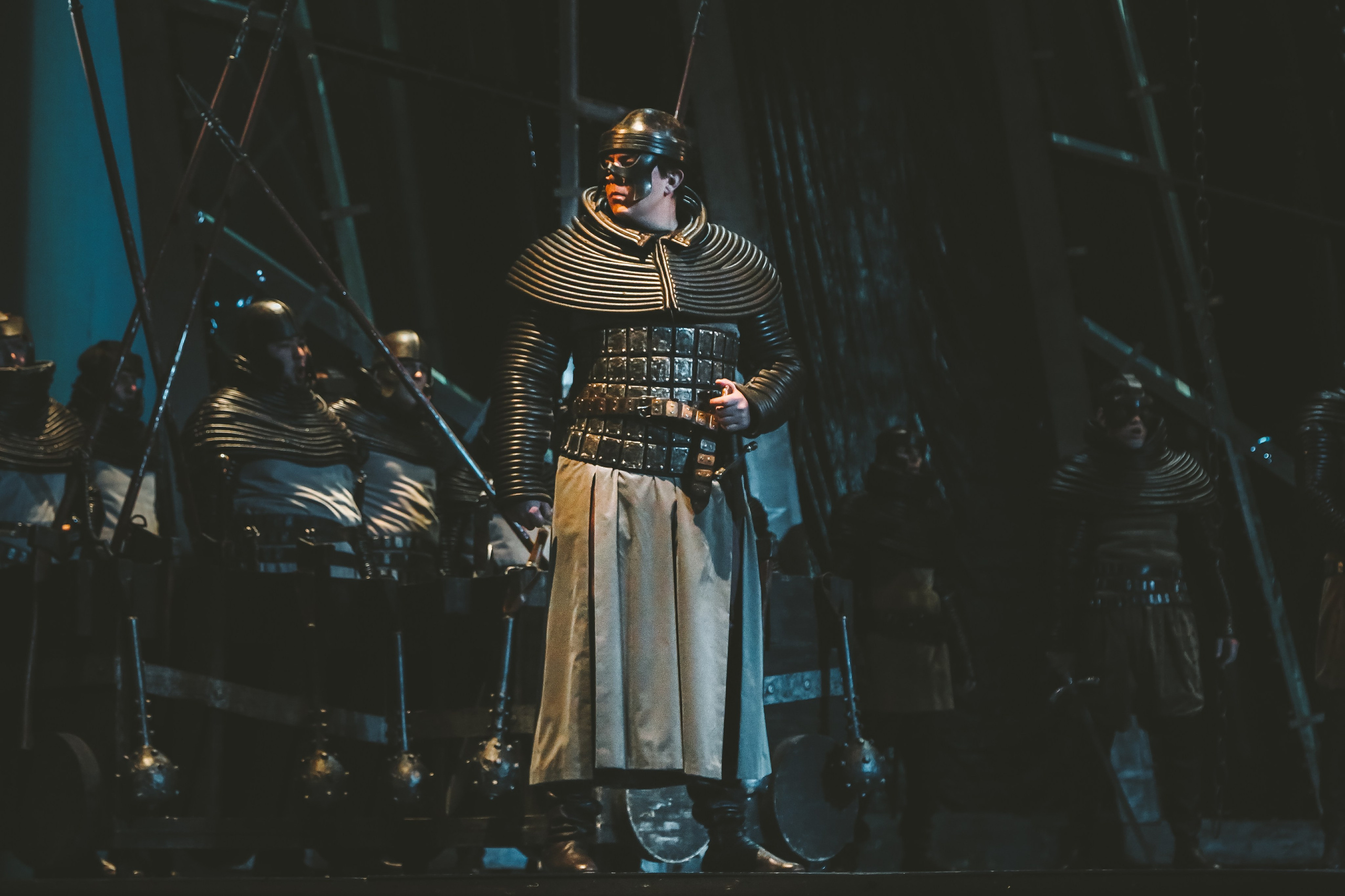 «Трубадур» Верди в Новой опере. Дарья Письменюк / Darya Leitstern — фотограф, музыкант, журналист, путешественник