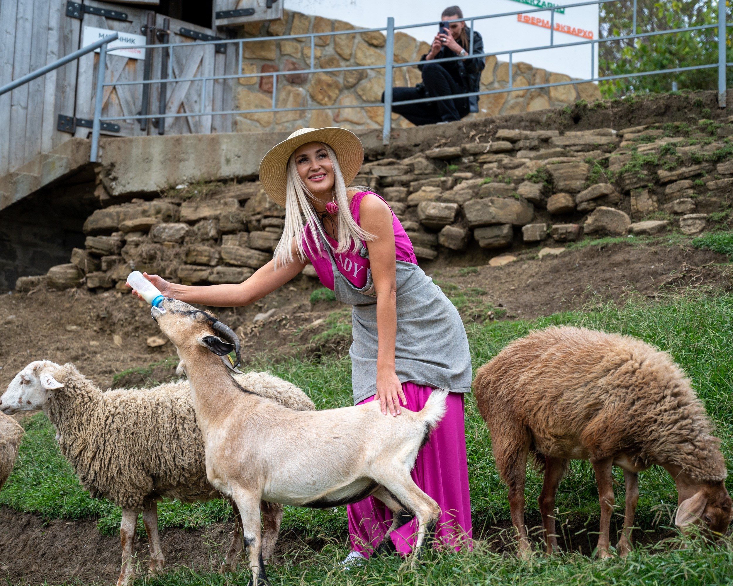 Ферма «ЭКЗАРХО» 03.10.2024 г. Фотографирую счастливых людей в Сочи