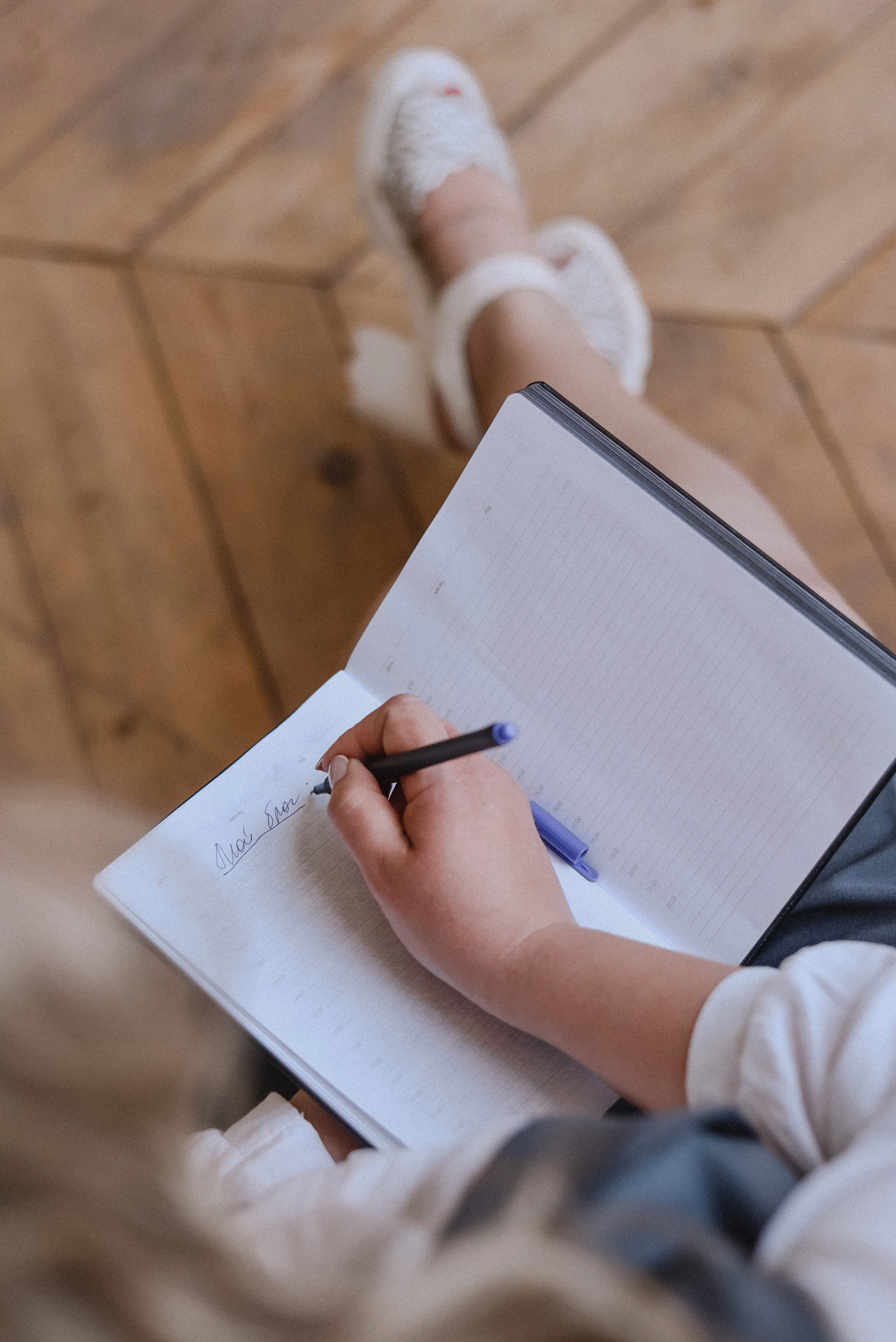 Надежда контент-съемка. Нежный фотограф Вера Папиж