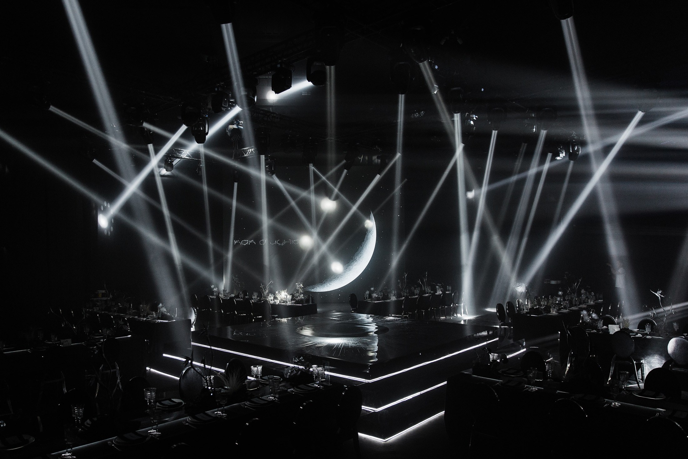 «Как с луны упалИ». Свадебный и семейный фотограф в Краснодаре Роман Моско