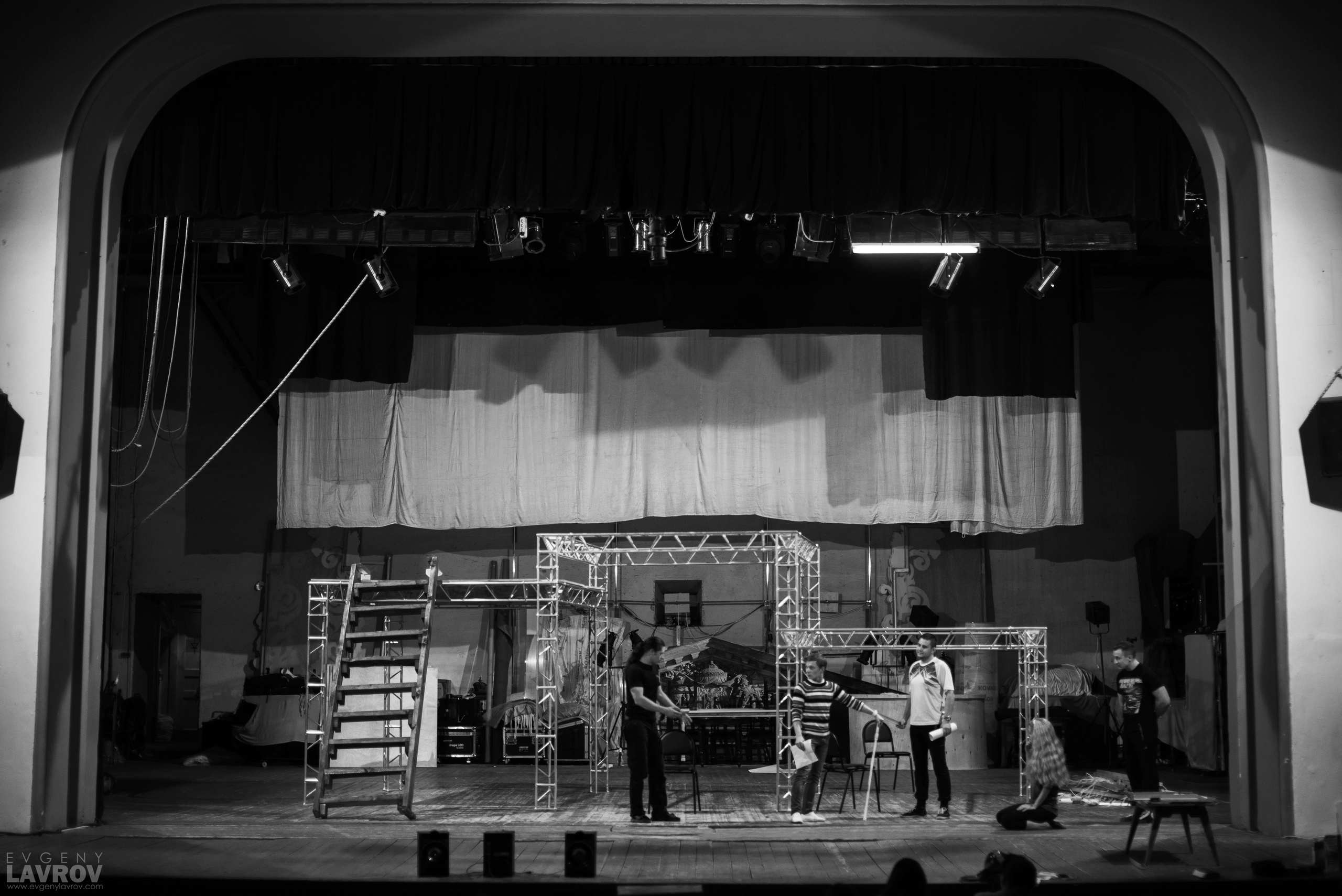 СЦЕНА (Backstage). Фотограф и видеограф в Москве и МО — Евгений Лавров