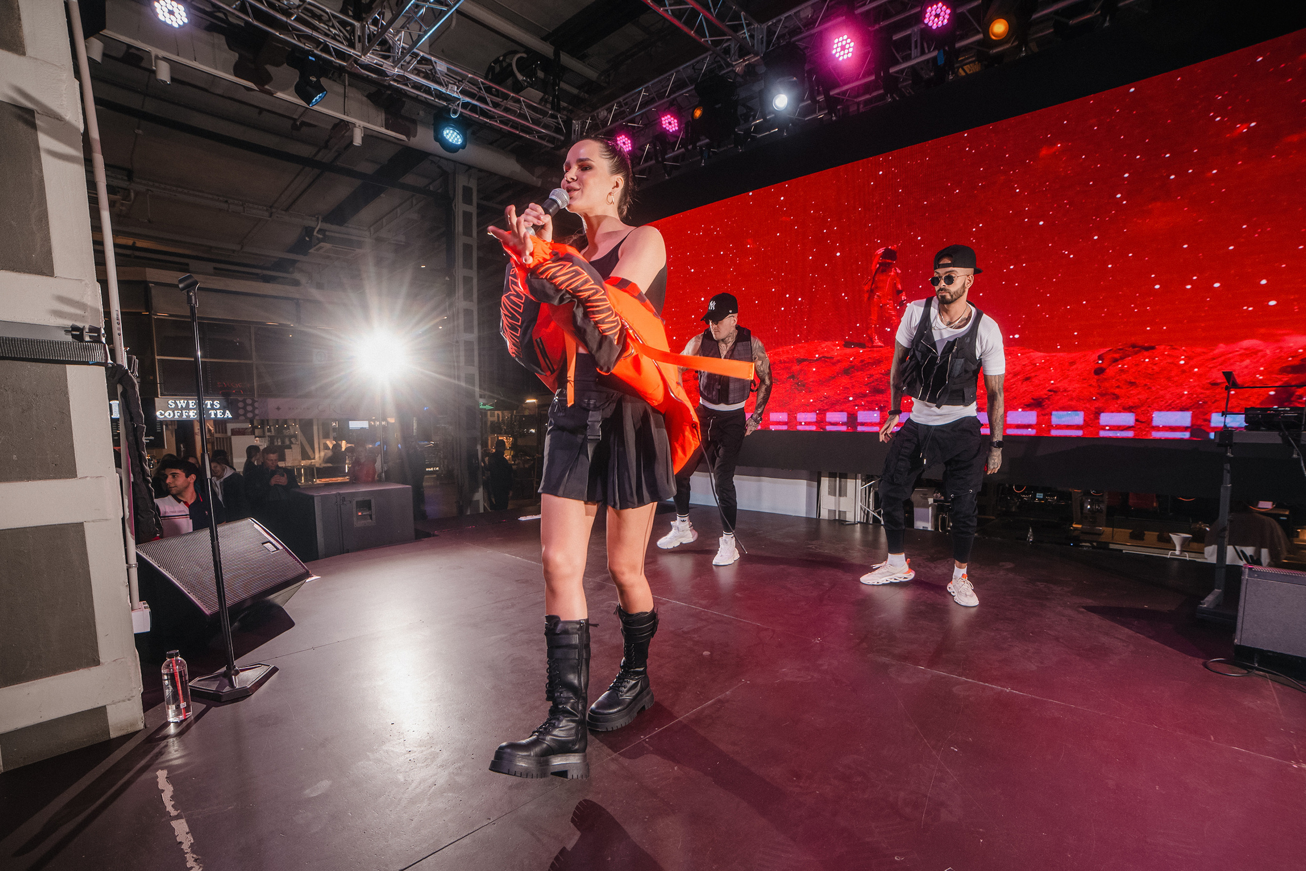 СЦЕНА 1. Фотограф и видеограф в Москве и МО — Евгений Лавров