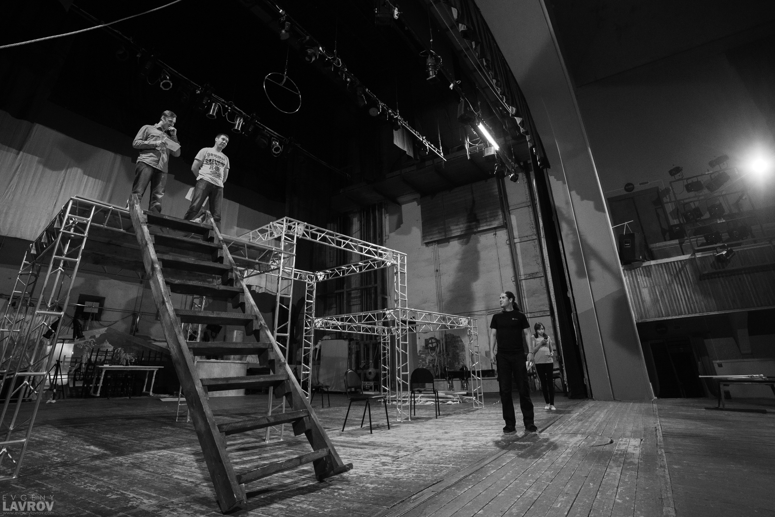 СЦЕНА (Backstage). Фотограф и видеограф в Москве и МО — Евгений Лавров