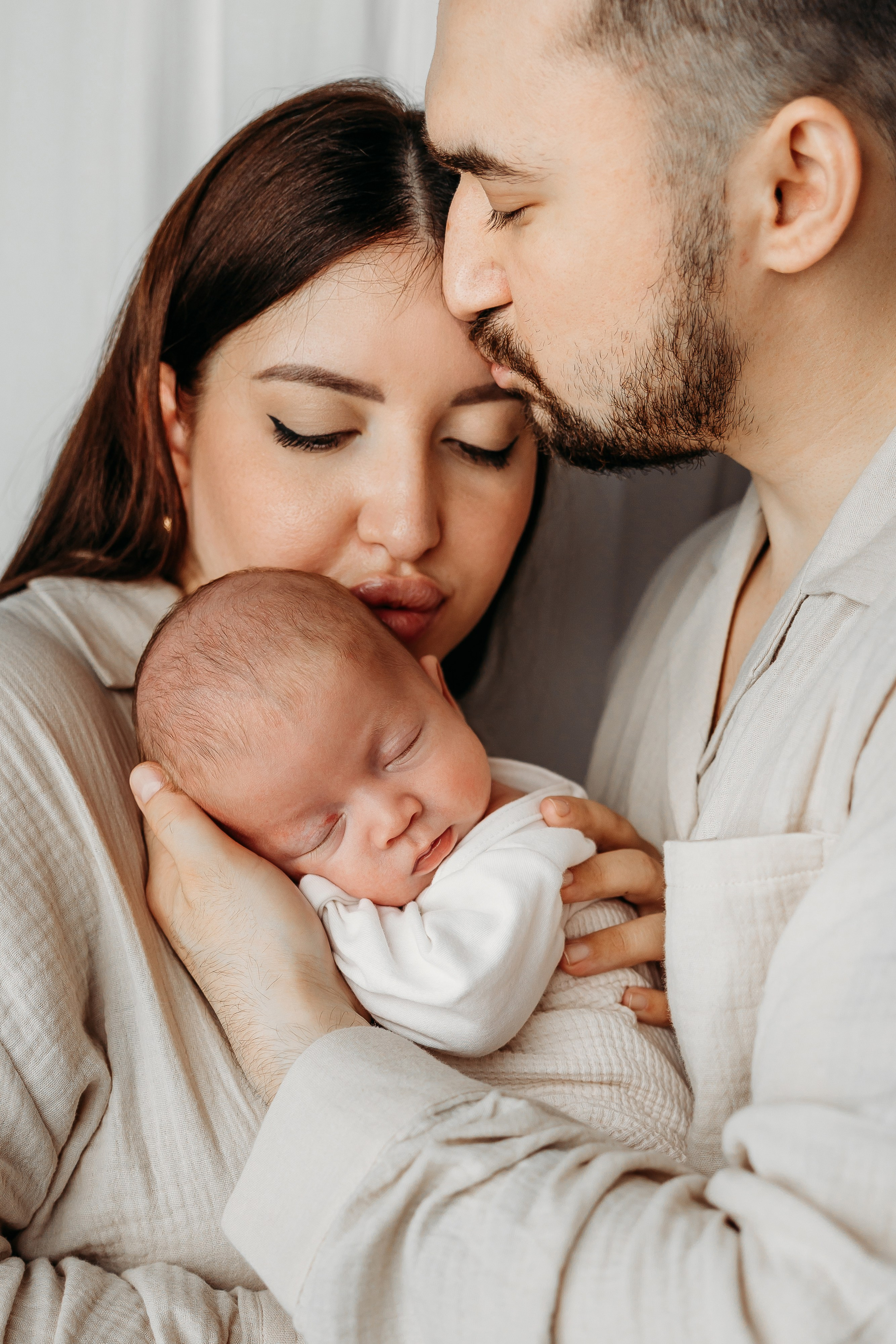 Адам. Семейный и детский фотограф в Краснодаре. Фотограф новорожденных. Фотограф ньюборн. Фотограф родов Краснодар. Катя Угнивенко