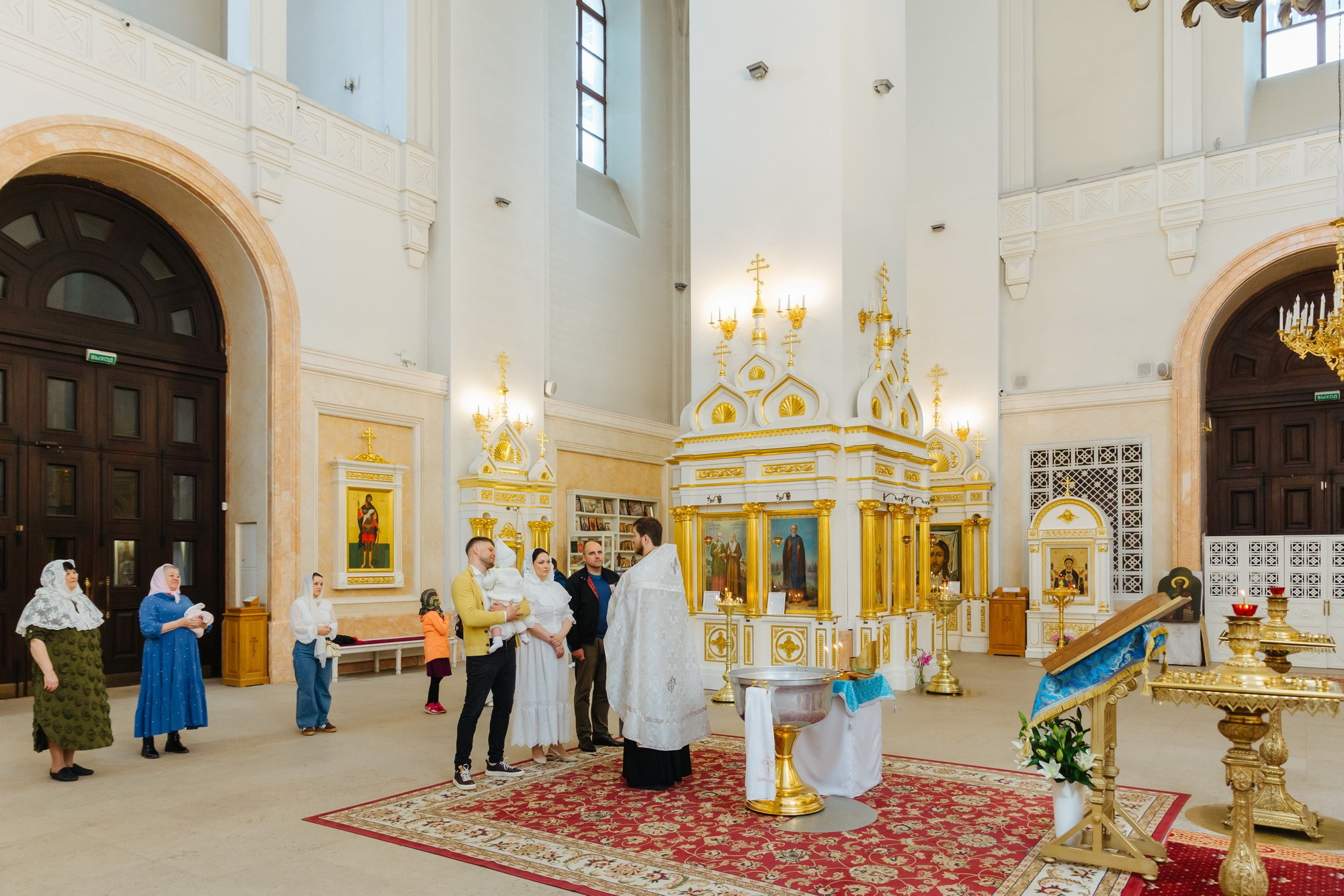 Крещение Екатерининский собор Пушкин. Фотограф крещение венчание в Петербурге! Помогает подобрать храм и посоветовал душевного батюшку в СПб