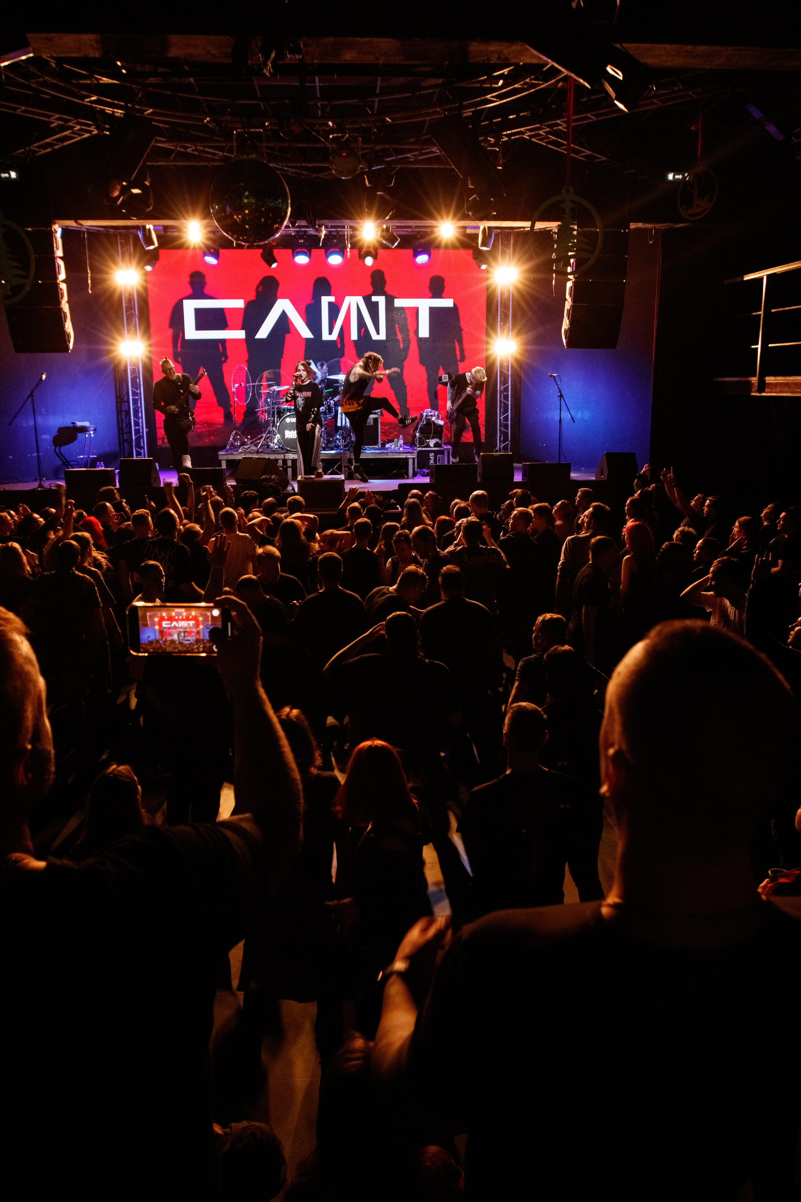 СЛОТ. Портретный и пейзажный фотограф Никита Павлов