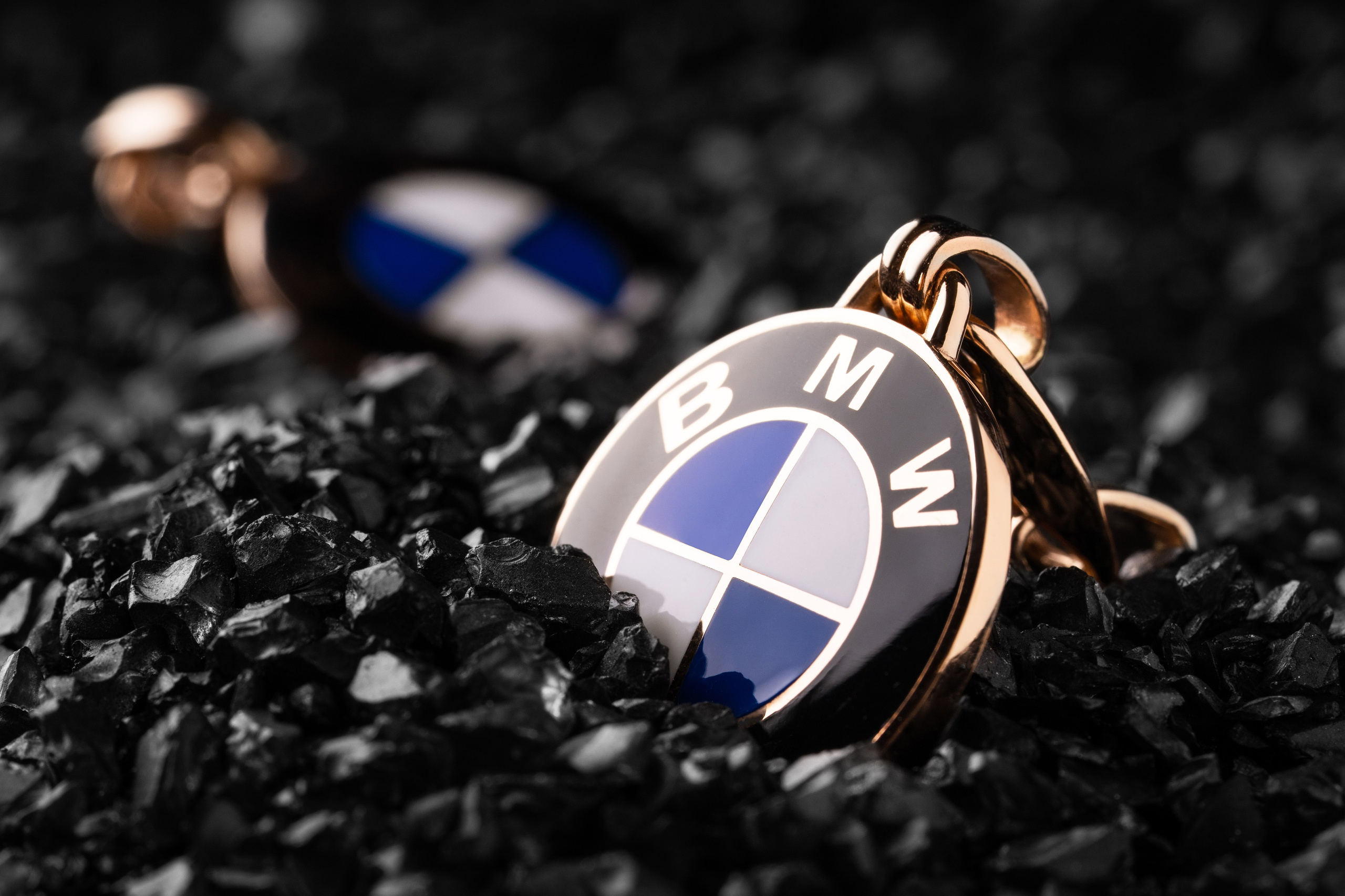 Профессиональная предметная фотосъемка в Сочи для маркетплейсов Wildberries, Ozon и других — качественные фото товаров для продаж. Профессиональная фотосъемка в Сочи: репортаж, предметная, ювелирная фотосъемка, недвижимость, фуд-фотография. Фотограф Александр Афанасьев