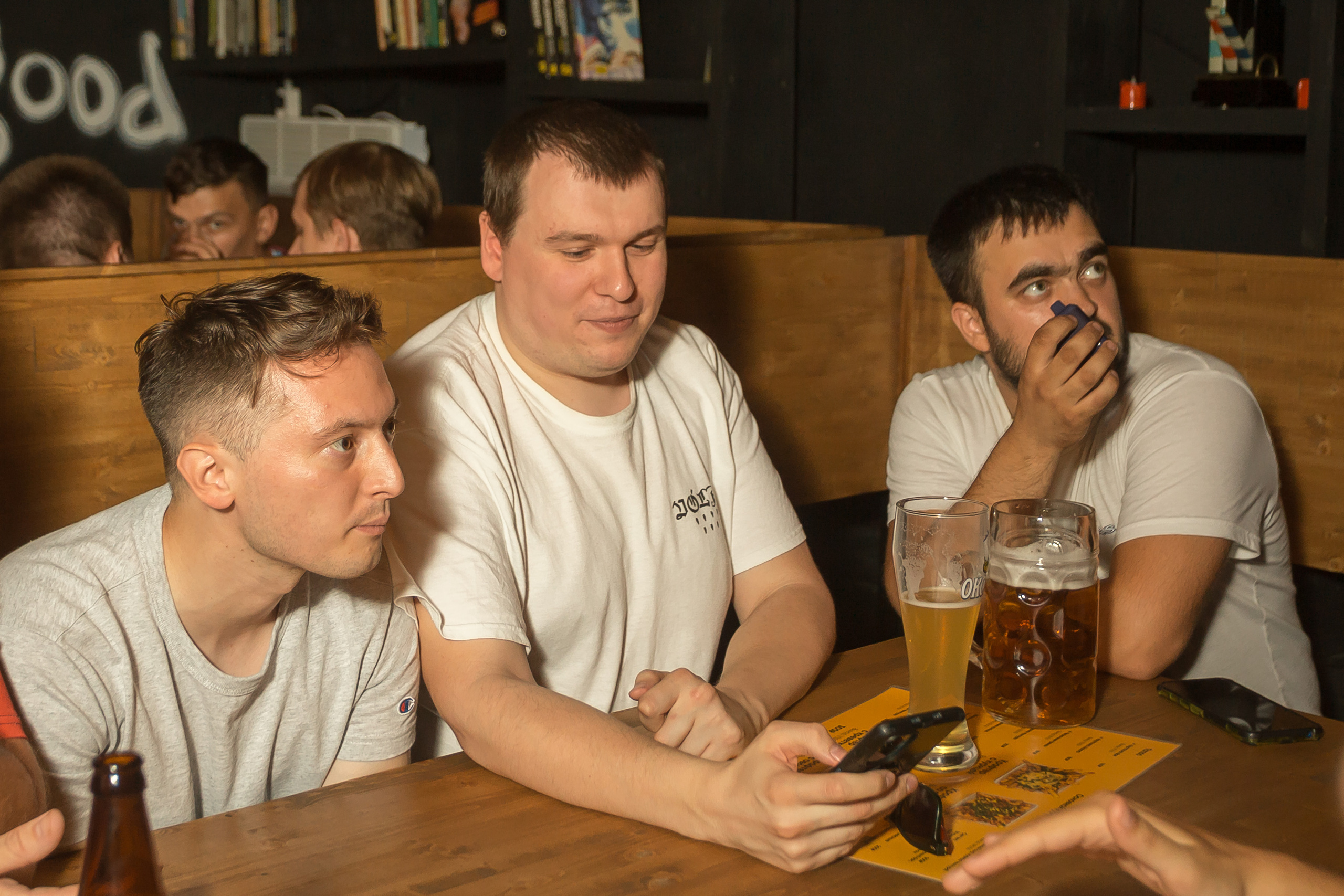 Футбольный квиз «Удар головой». Фотографиня Мария Дикова