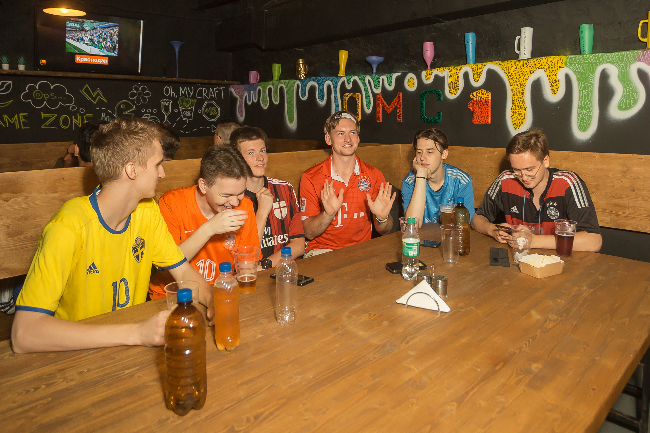 Футбольный квиз «Удар головой». Фотографиня Мария Дикова