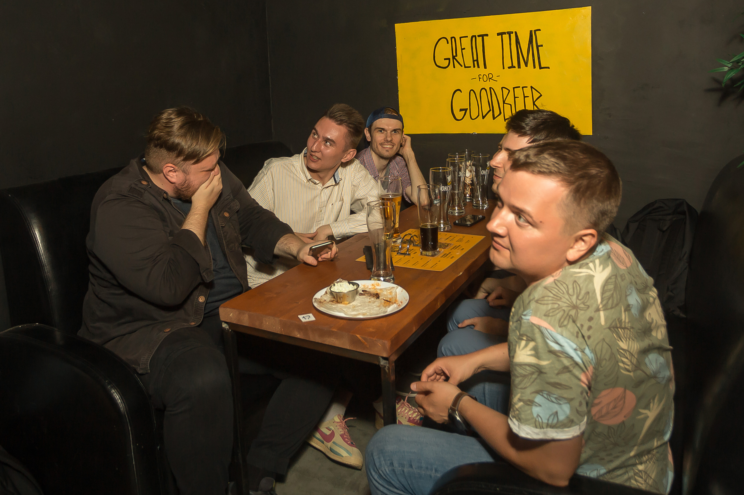 Футбольный квиз «Удар головой». Фотографиня Мария Дикова