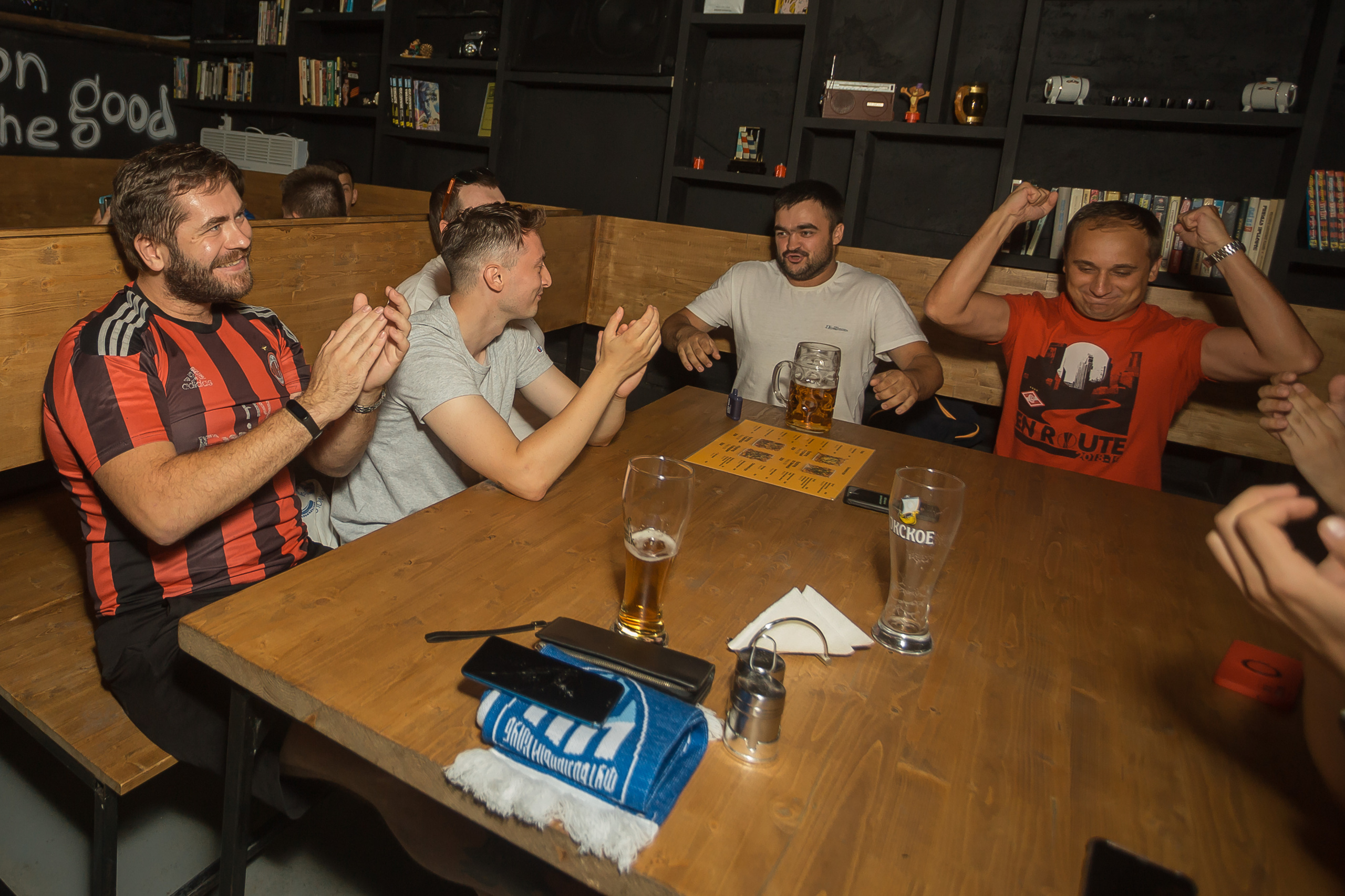 Футбольный квиз «Удар головой». Фотографиня Мария Дикова