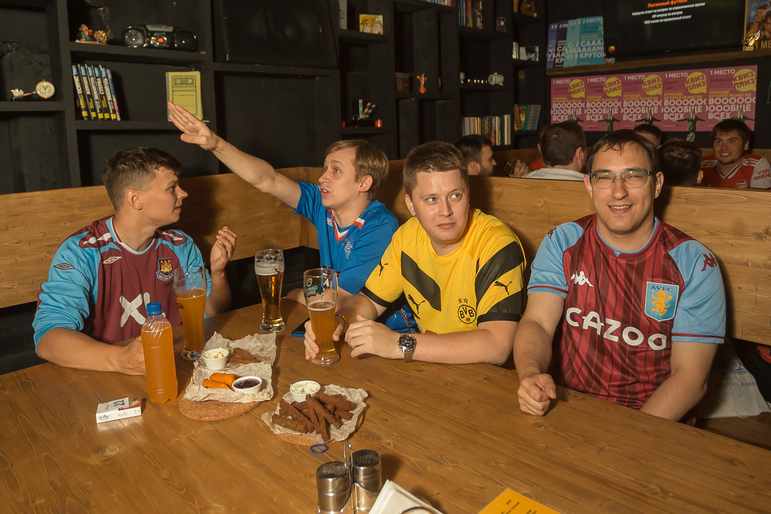 Футбольный квиз «Удар головой». Фотографиня Мария Дикова