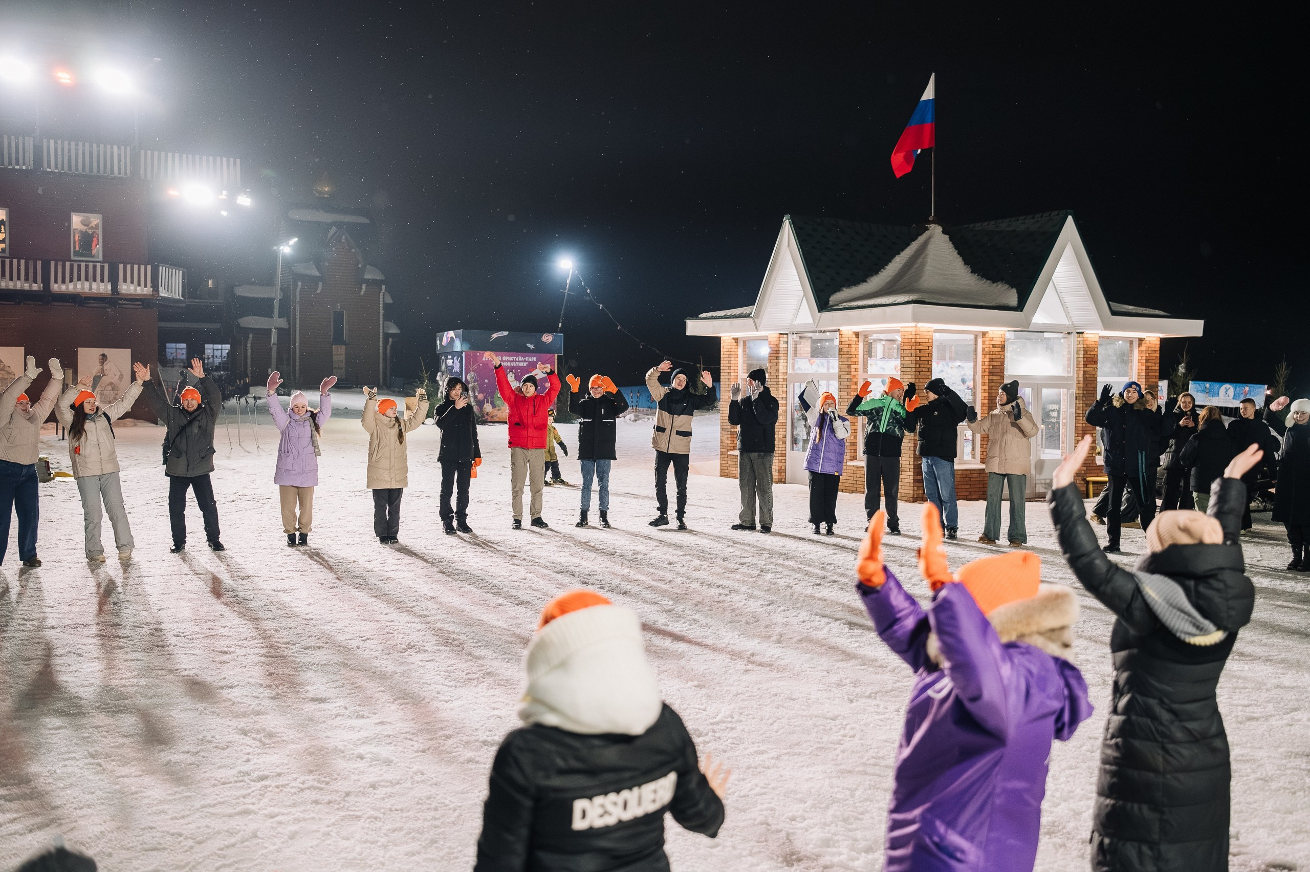 Награждение волонтерского корпуса 650-летия города Киров. Репортажный фотограф в Кирове Александр Лутошкин