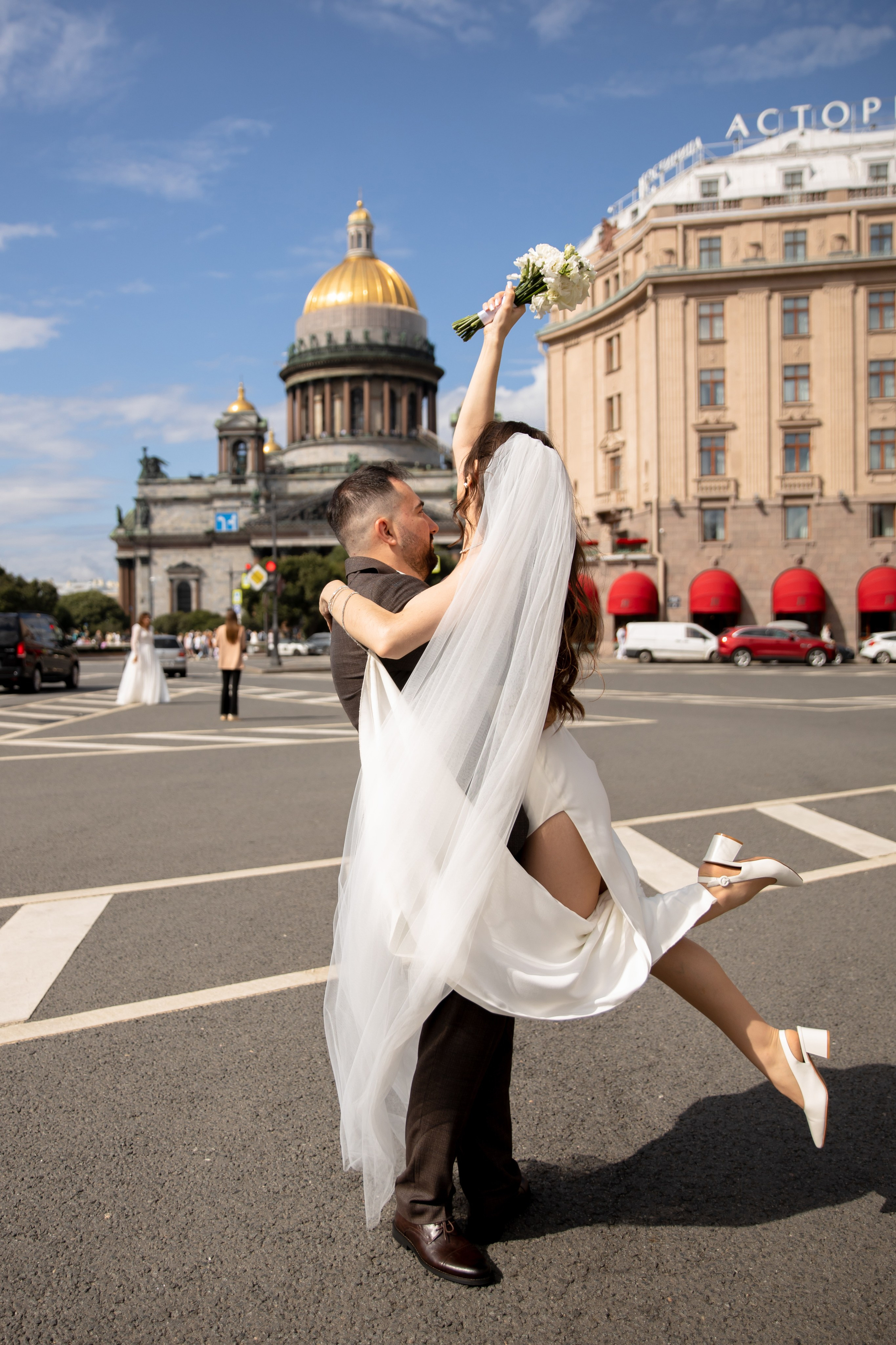 Анна и Александр / Прогулка + ЗАГС. Свадебный и семейный фотограф в Москве Диана Левченко