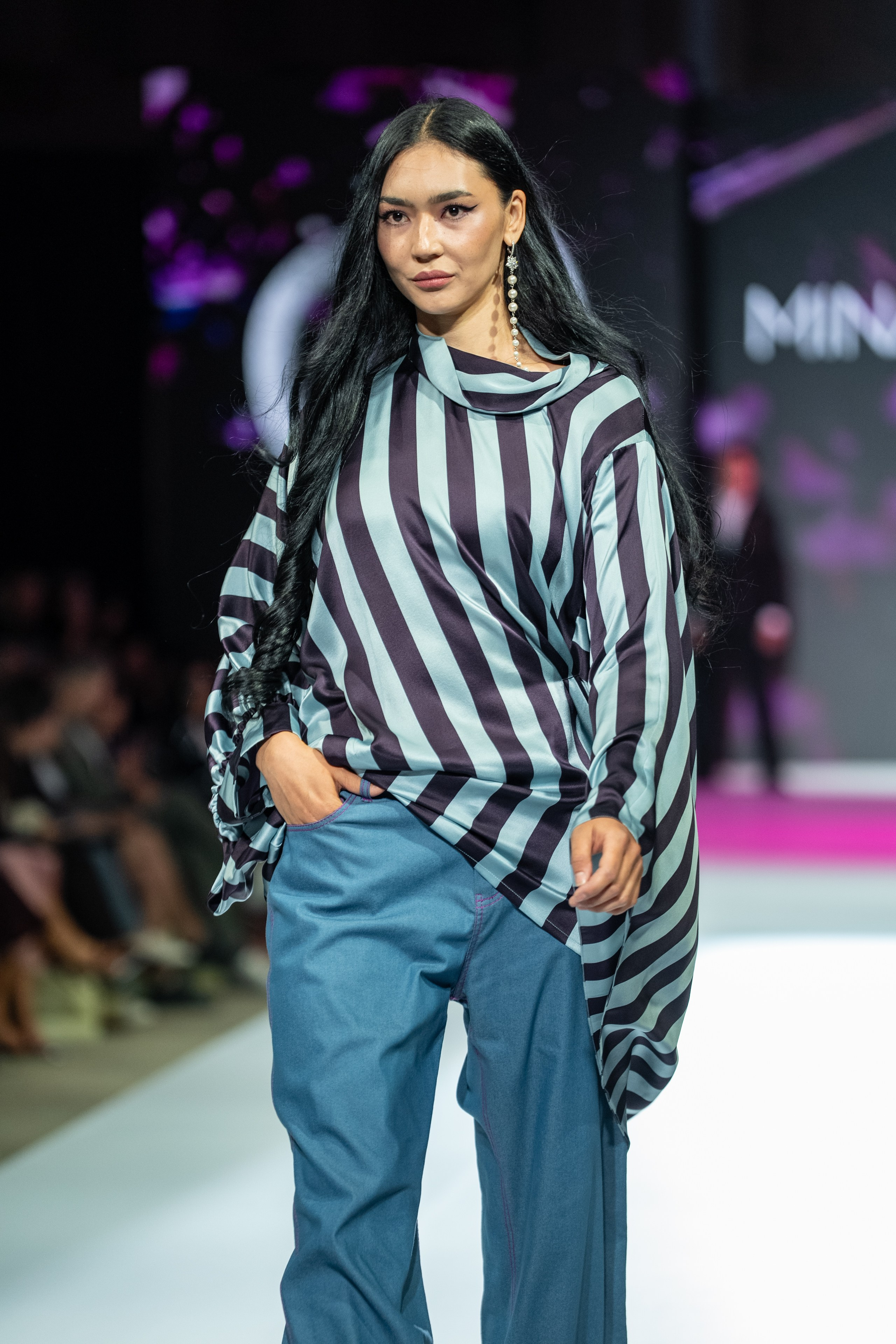 Eurasia Fashion Week Minavara. Сайт Алматинского НЮ АРТ, будуар и фэшн фотографа Дениса Карпенко