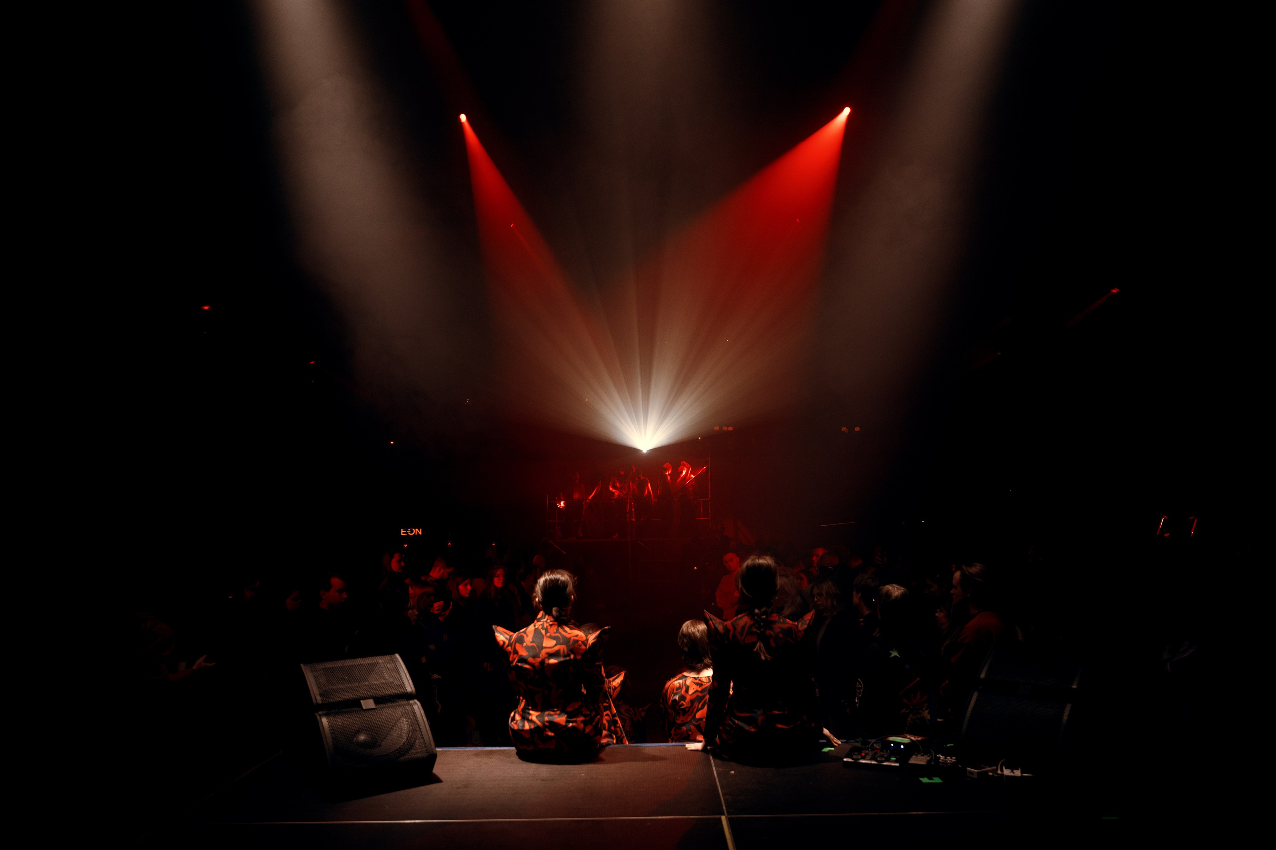 СЛОВО. Ансамбль «КОМОНЬ». @tomrus: Рустам Шагиморданов — фотограф