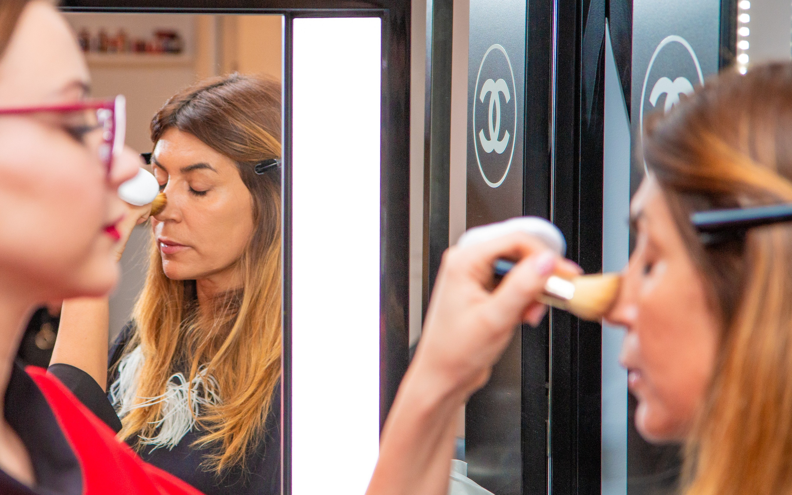 Chanel Екатеринбург. Предметный и репортажный фотограф Алексей Кротов