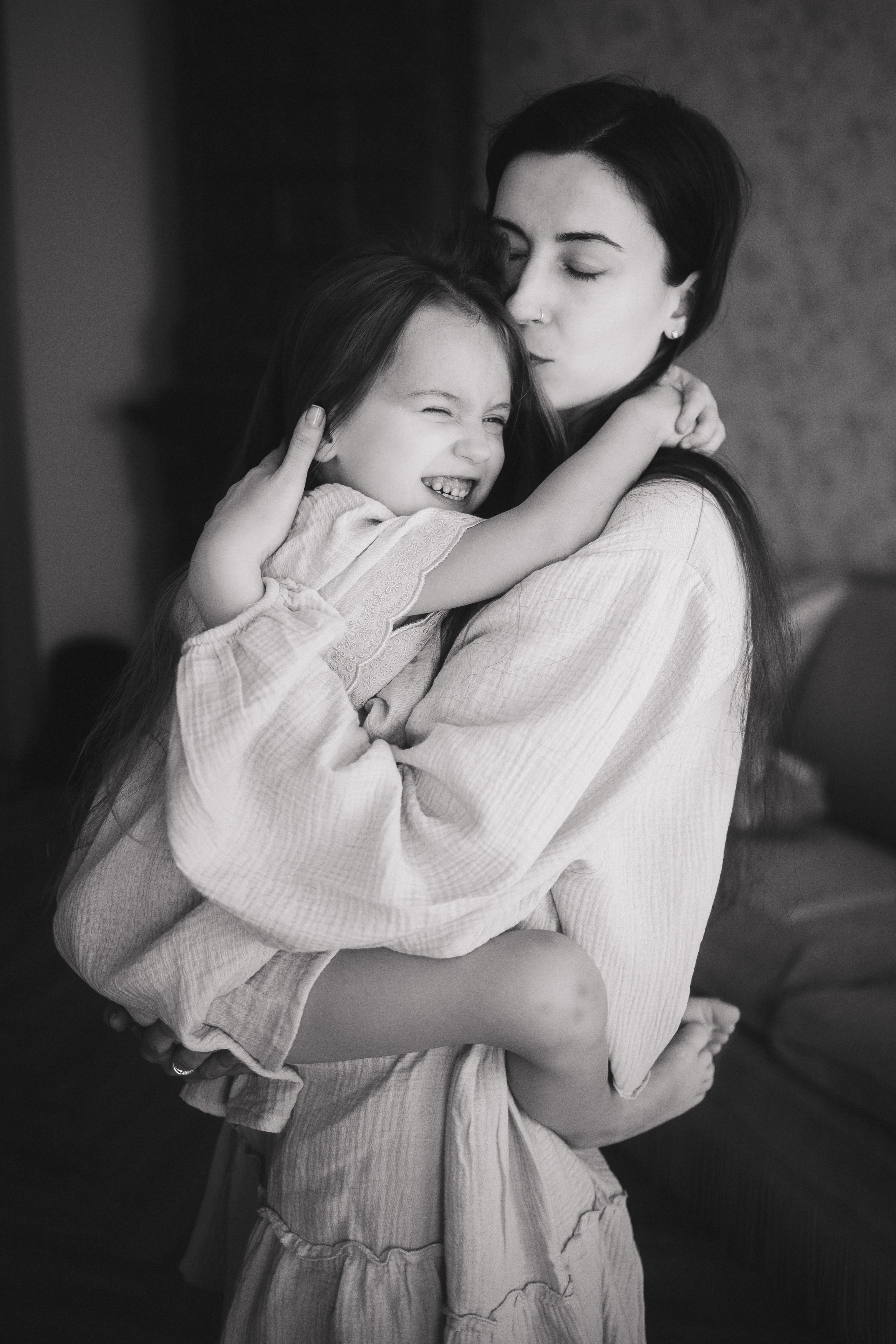 фотосессия новорожденного, фотосессия новорожденных, ньюборн, пушкин, павловск, спб, семейная фотосессия, семейная съёмка, мама и дочка, фотосессия в студии