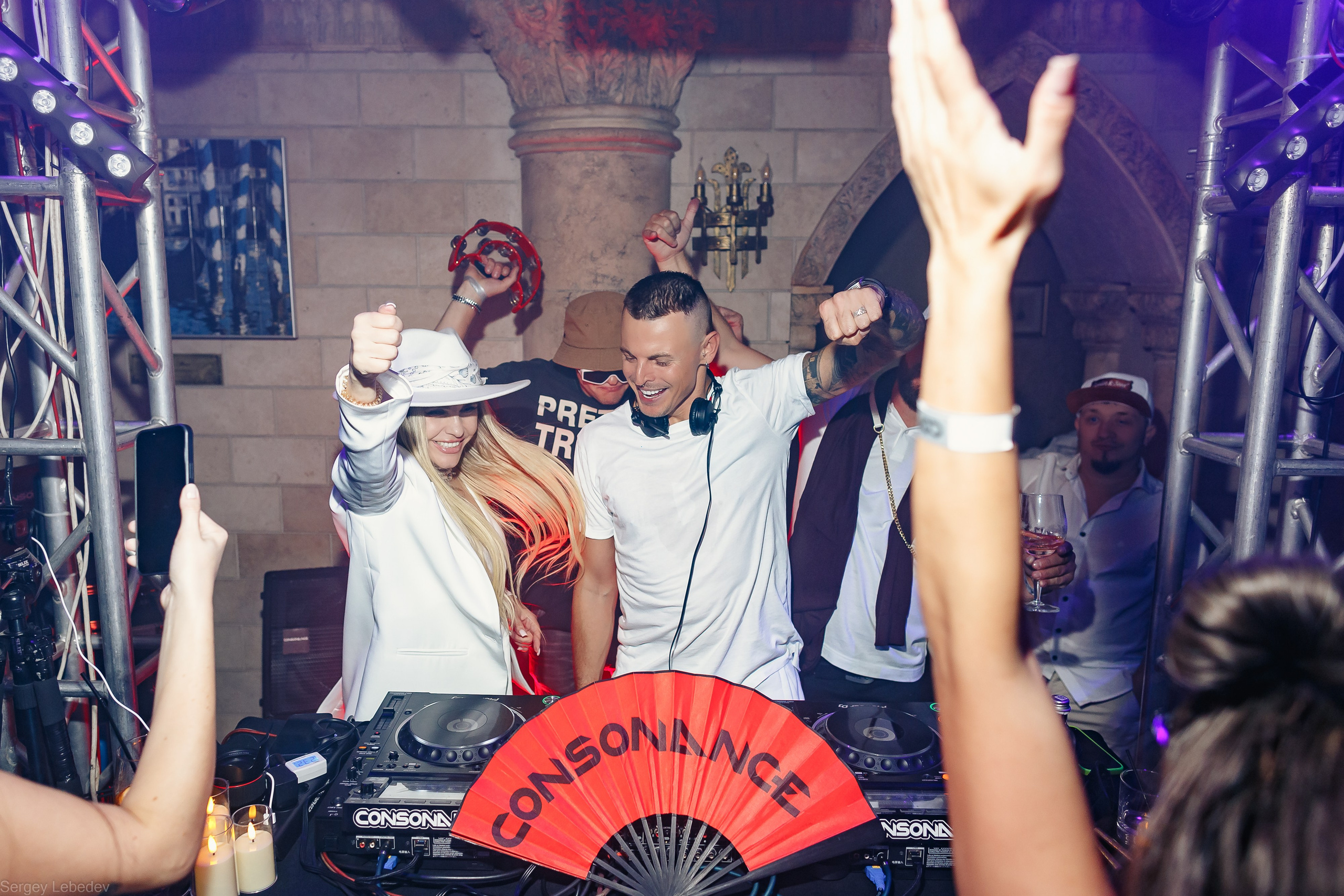 CONSONANCE COMMUNITY. Сергей Лебедев событийный фотограф во Владивостоке