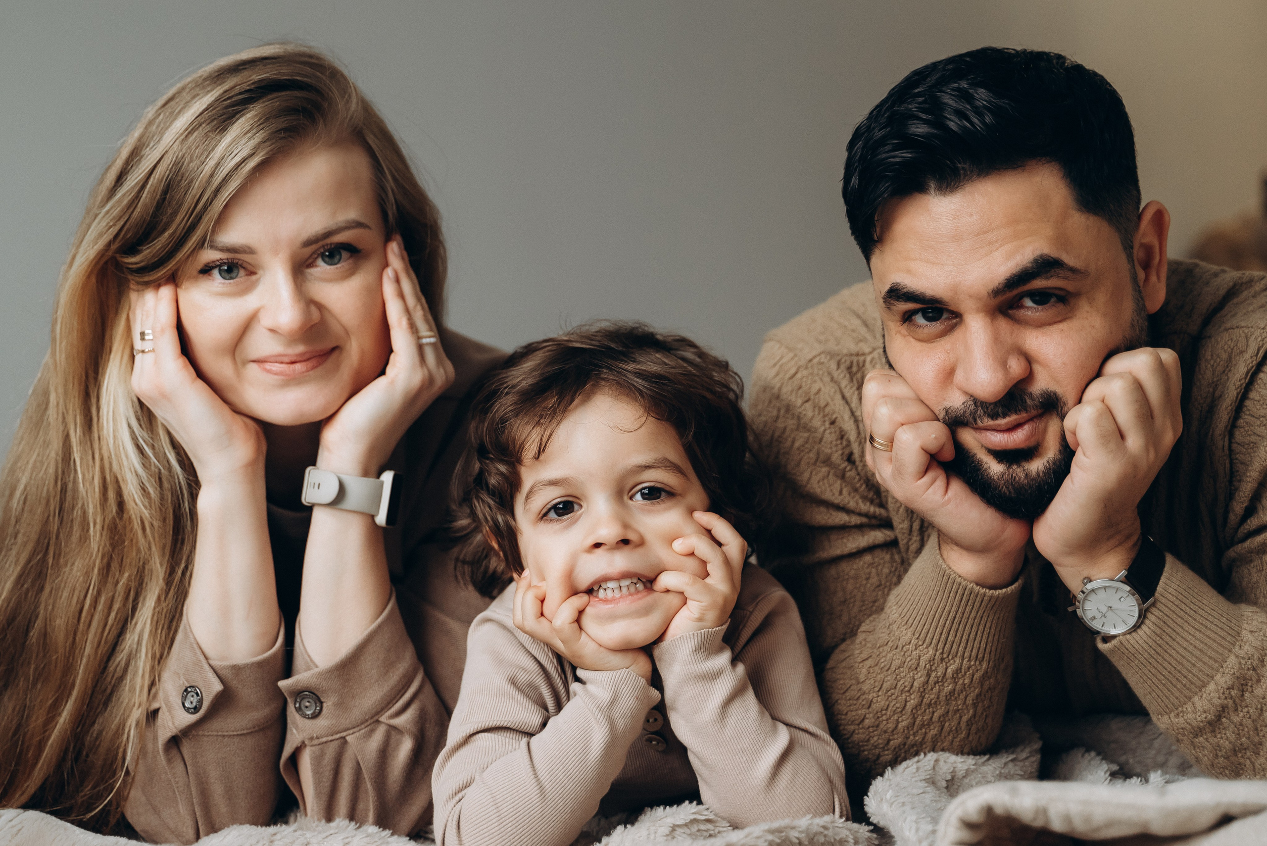 Домашняя для Оксаны. Семейный фотограф в Минске Дарья Дреко