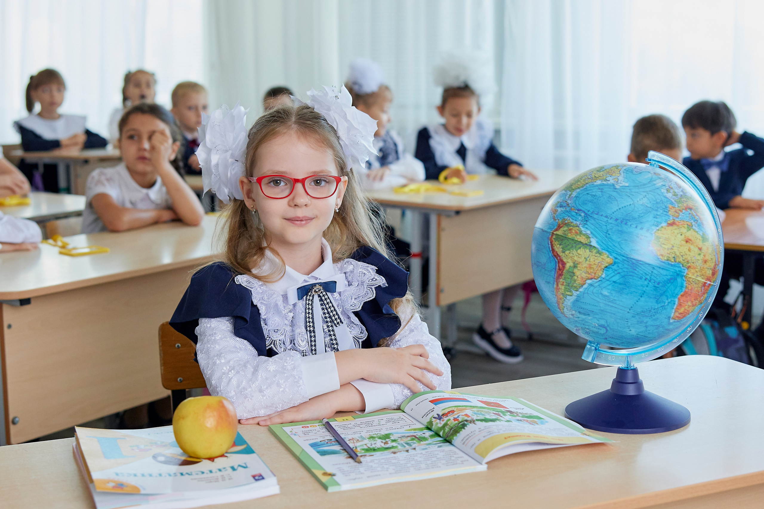 Первый раз в 1-й класс. Фотостудия «Юла»