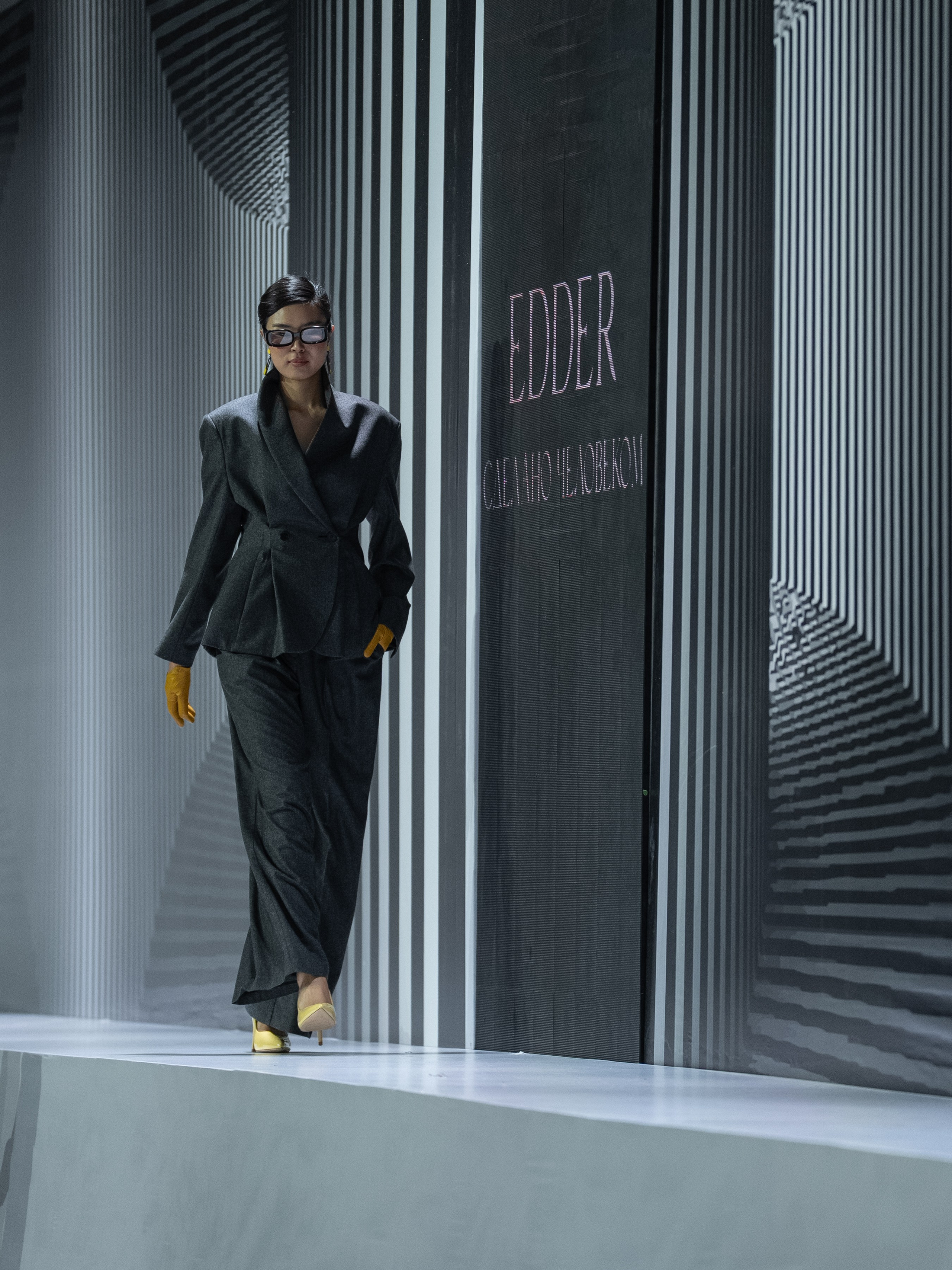 EDDER (Светлана и Геннадий Ткачевы, Россия). Сайт Алматинского НЮ АРТ, будуар и фэшн фотографа Дениса Карпенко