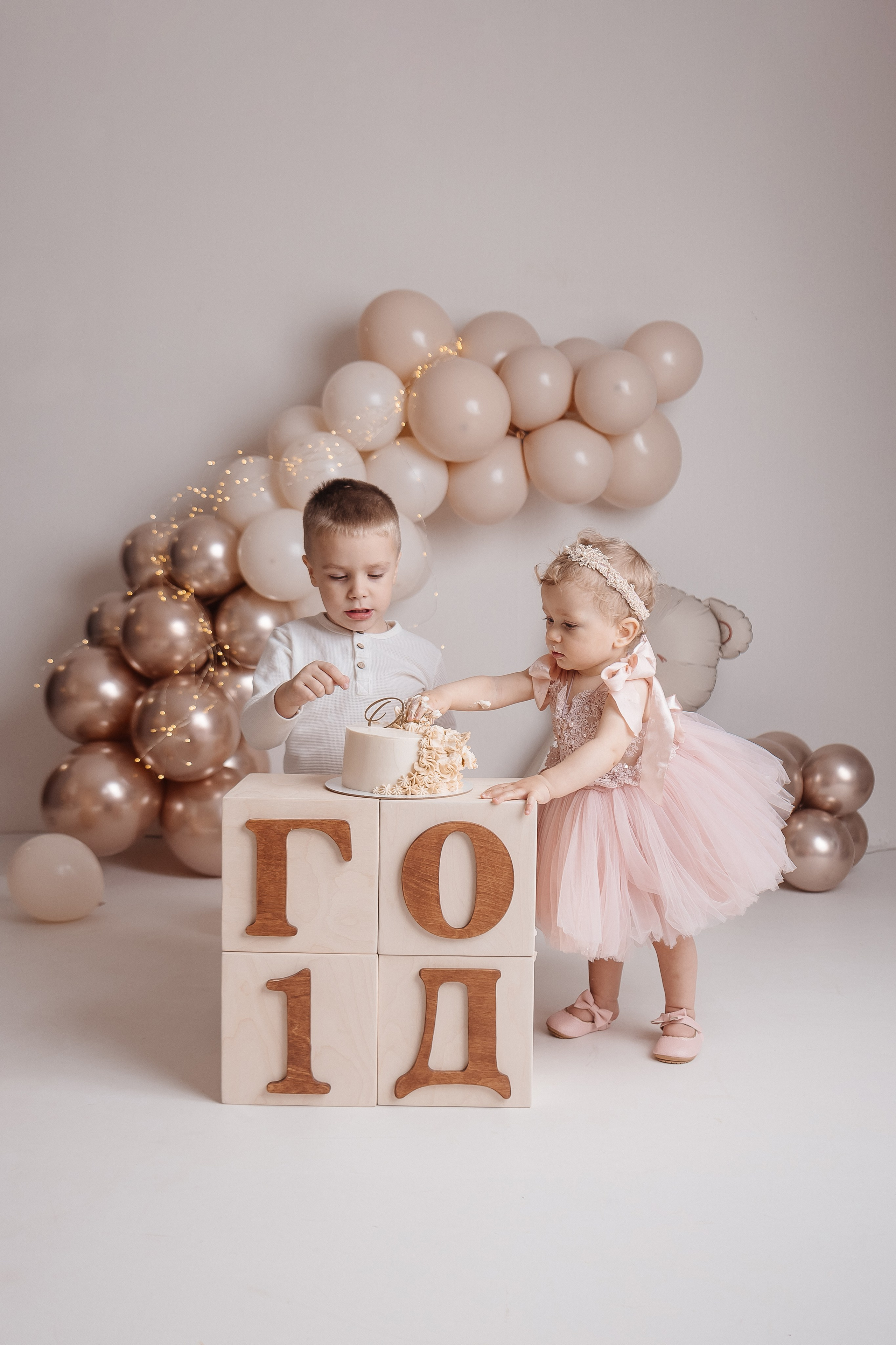 Годовасие. Фотограф новорождённых Ярославль. Детский и семейный фотограф Анна Салова