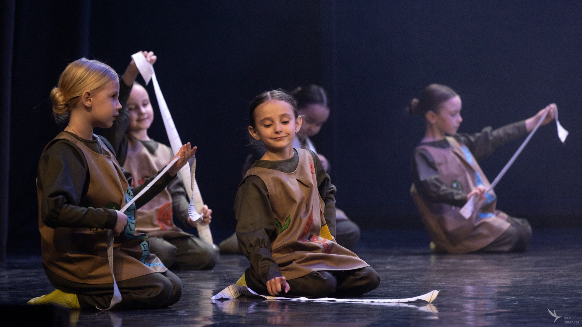 Отчетный концерт студии танца «ШАГ». Репортажный фотограф в Казани Павел Серпокрылов