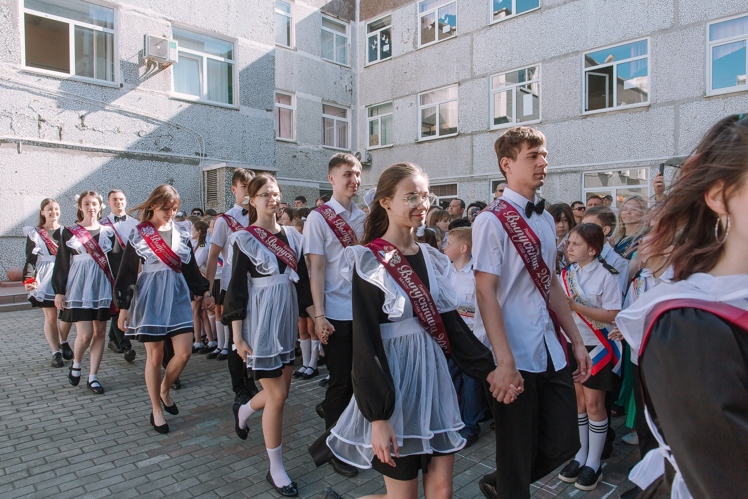 11 класс 33 школа. Выпускные альбомы Натальи Бутко: Новороссийск, Анапа, Геленджик