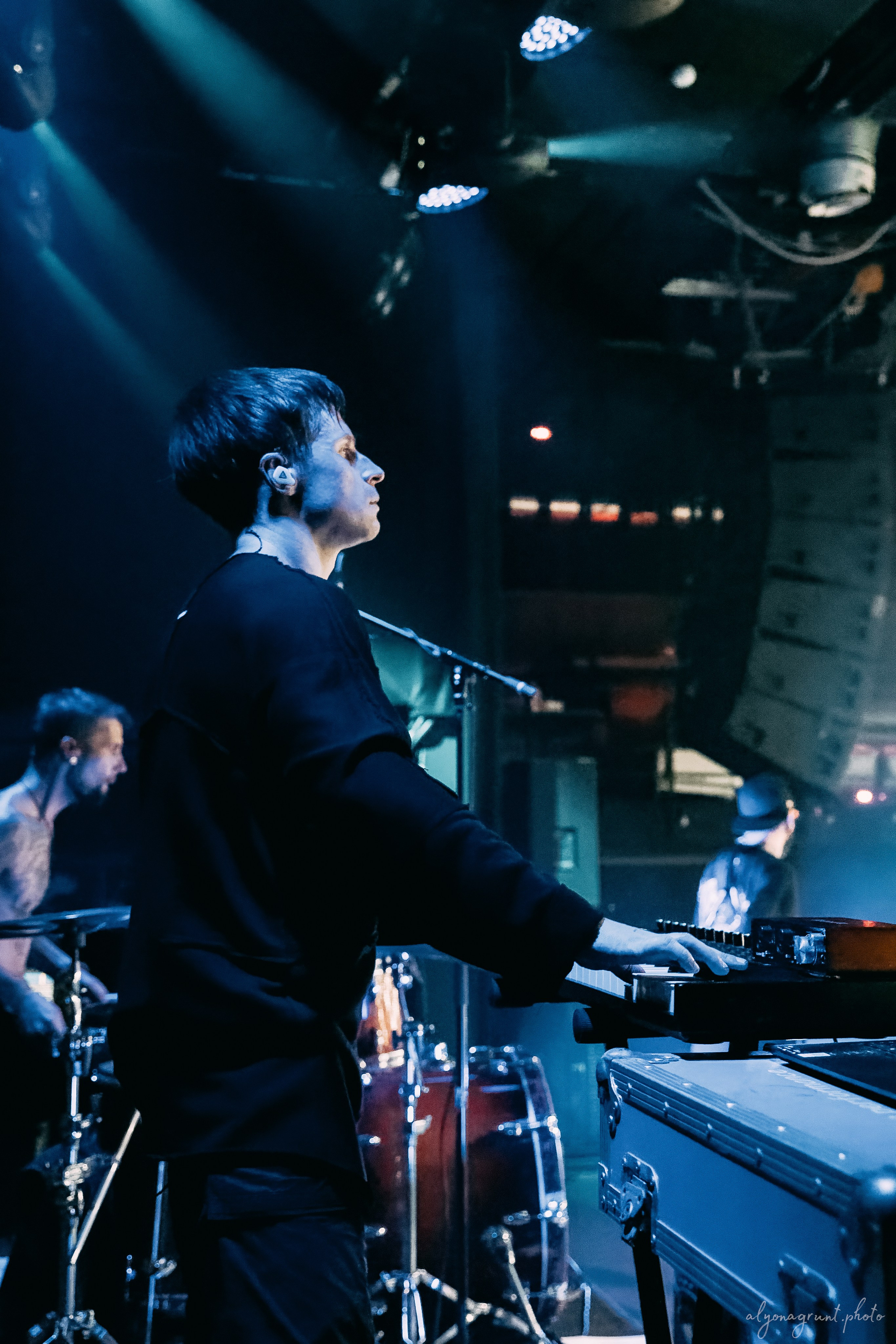 Таймсквер, фоторепортаж, СПБ, Космонавт, 14.11.2025. Алена Адрианова: фотограф в Санкт-Петербурге