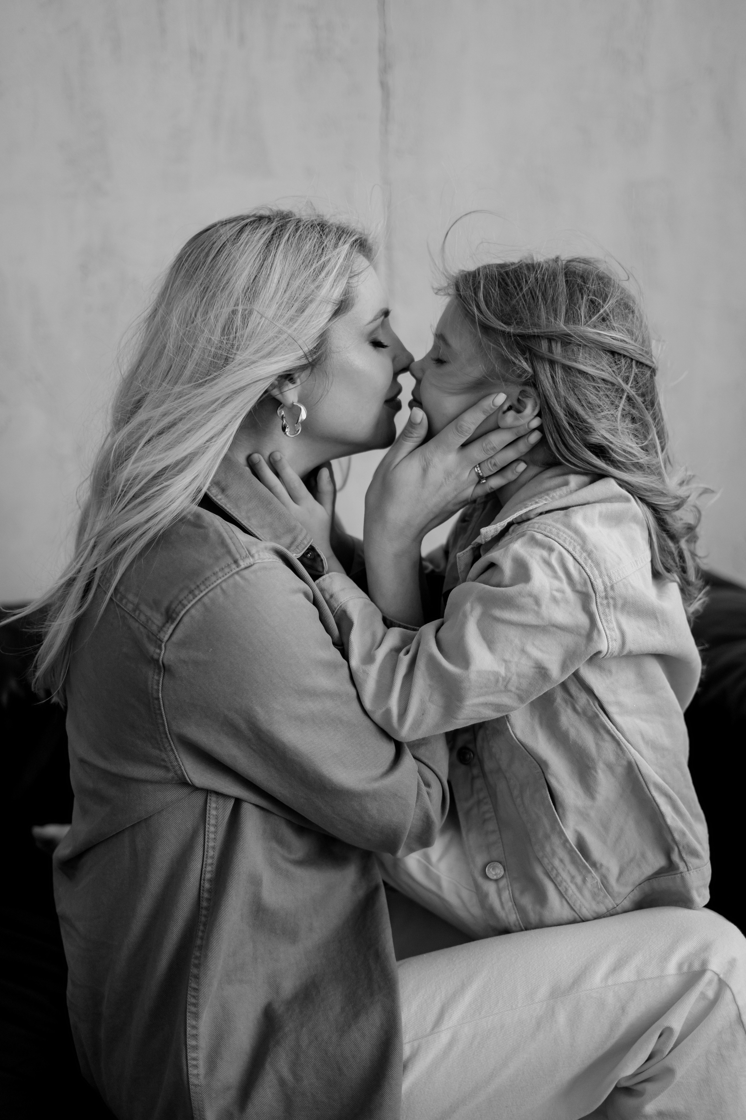 Юля и Злата. Фотограф Валерия Крахмалева