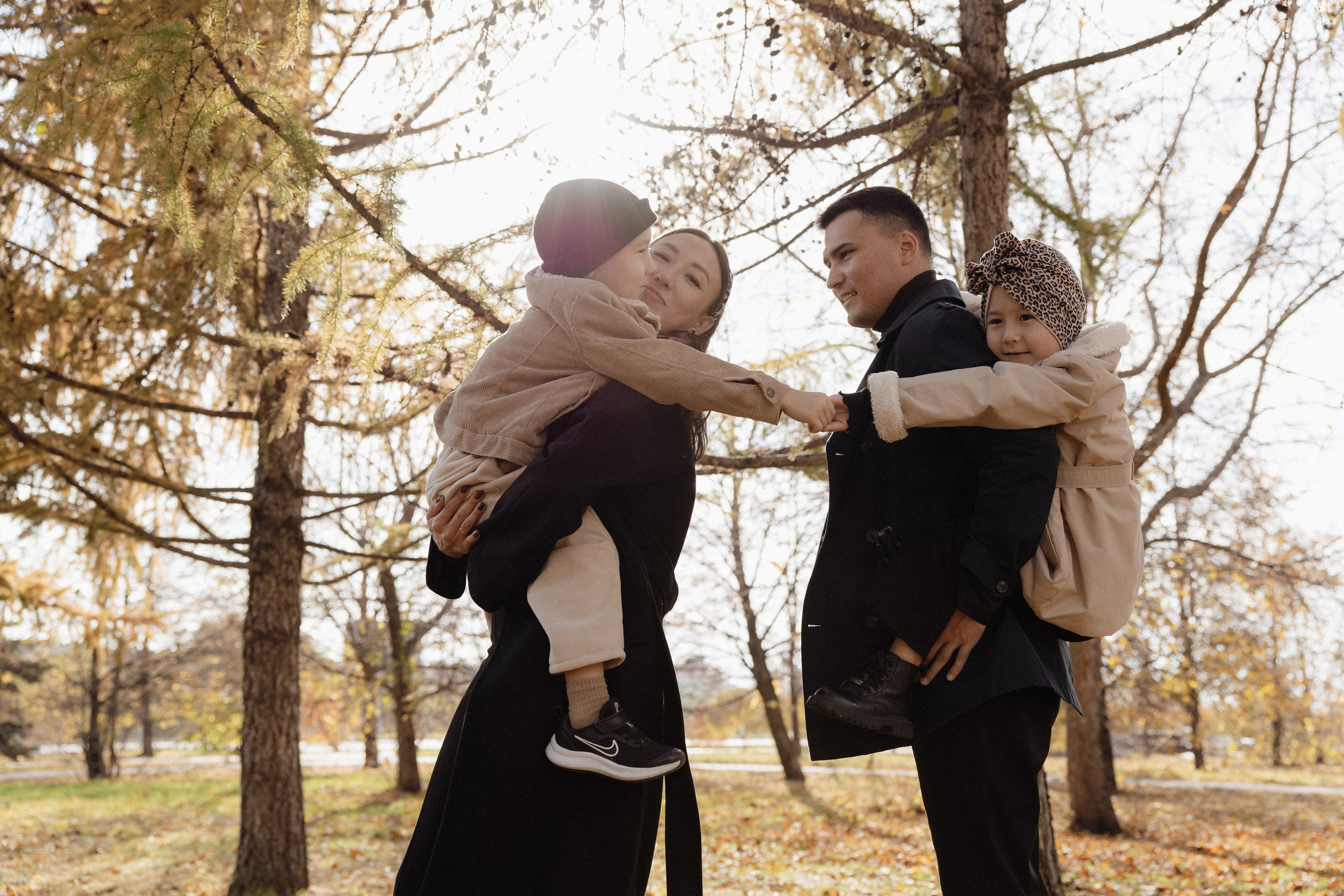 Прогулочная. Семейный и свадебный фотограф в Челябинске Мария Леонтьева