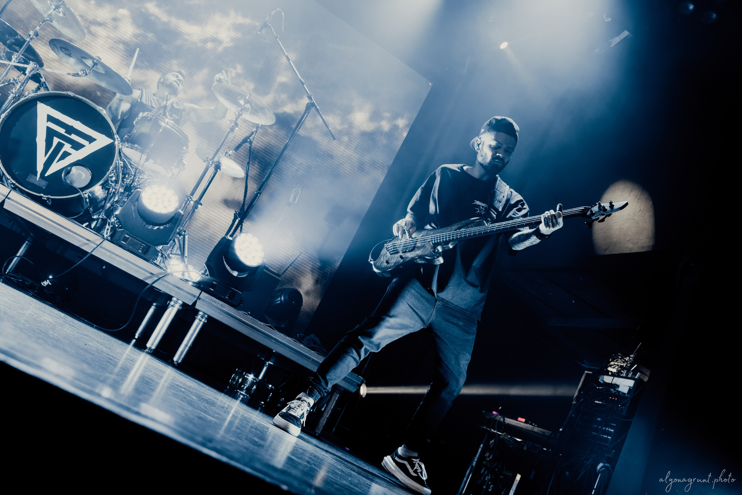 Таймсквер, фоторепортаж, СПБ, Космонавт, 14.11.2025. Алена Адрианова: фотограф в Санкт-Петербурге