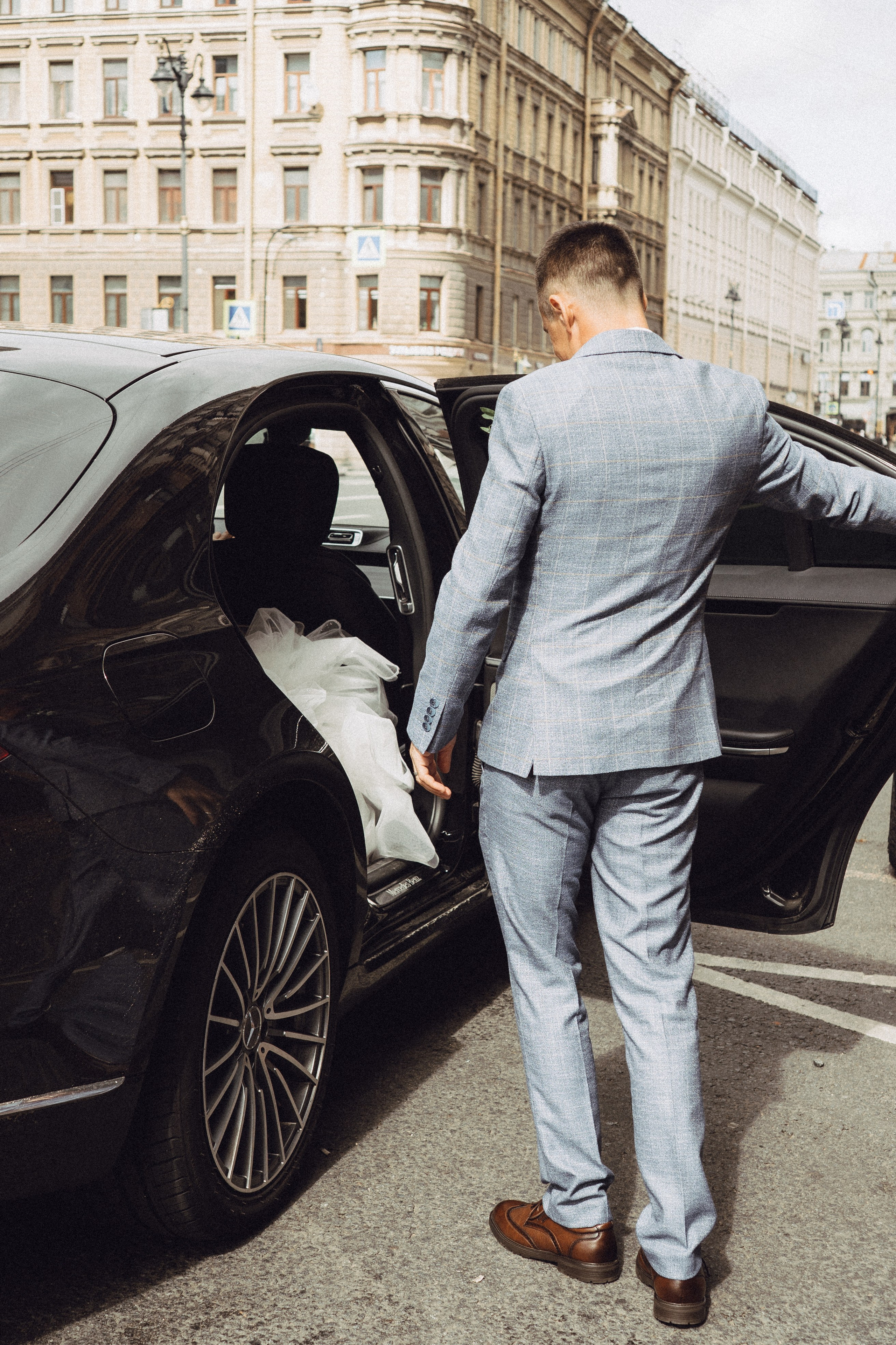 СВАДЕБНАЯ ПРОГУЛКА РЕСТОРАН МЫ ЖЕ НА ТЫ И ФОТОСЕССИИЯ С АВТОМОБИЛЕМ. Профессиональный фотограф, Санкт-Петербург — Виктория Богомолова