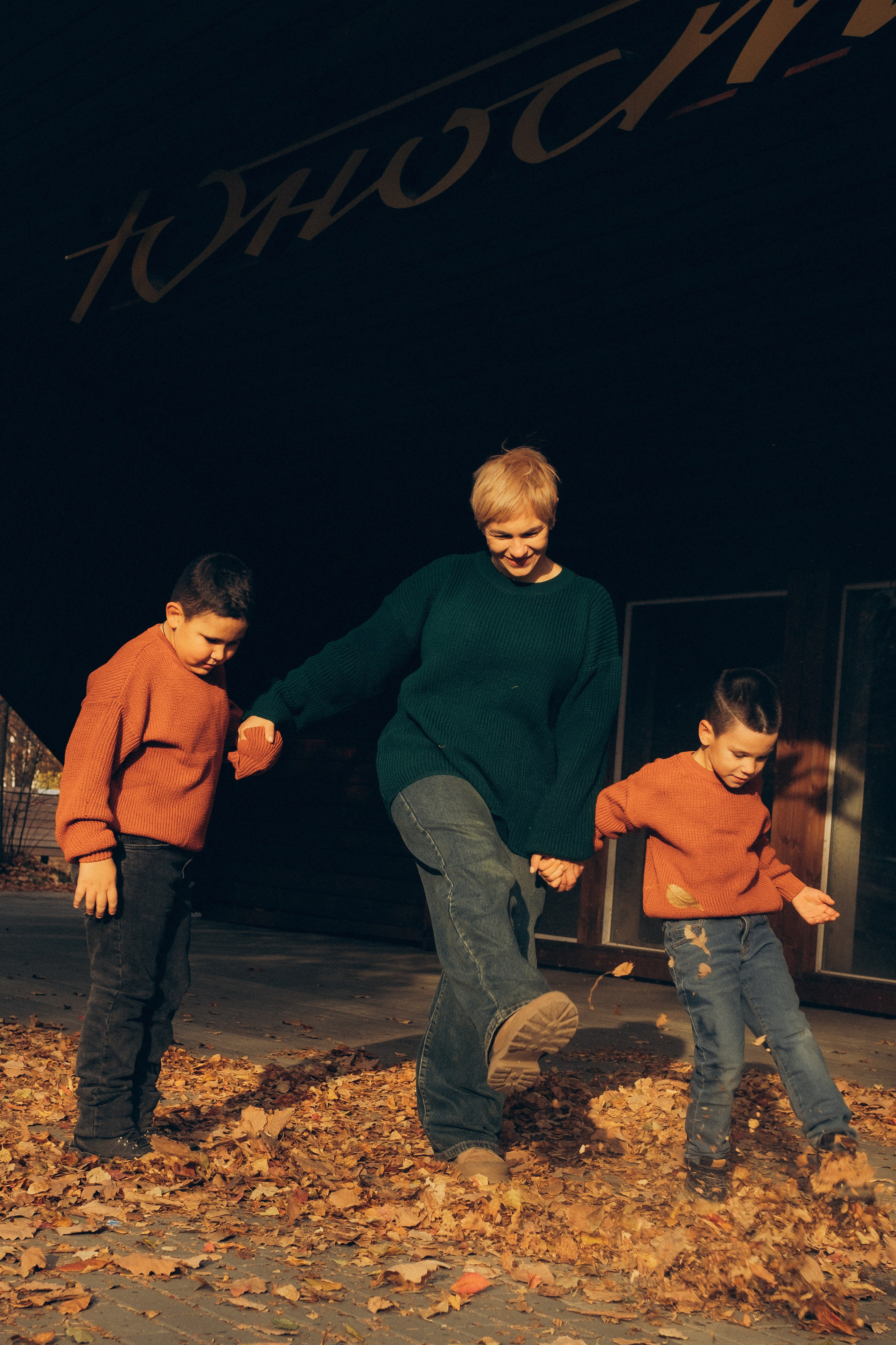 Осенние семейные истории. Семейный и женский фотограф в городе Благовещенск Надежда Буярова