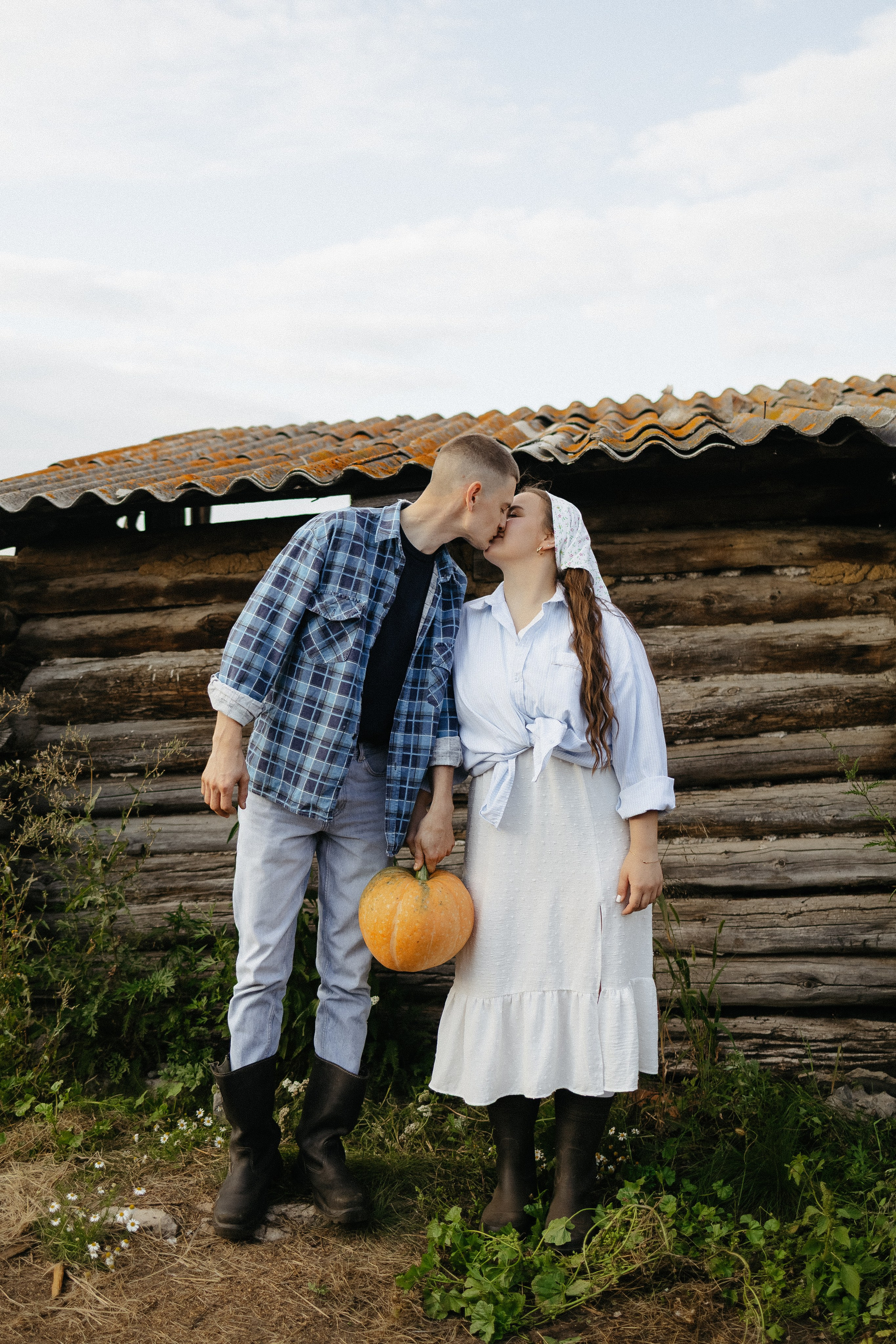 Андрей и Анастасия|LoveStory в деревне. Свадебный фотограф Челябинск Зиненко Виктория