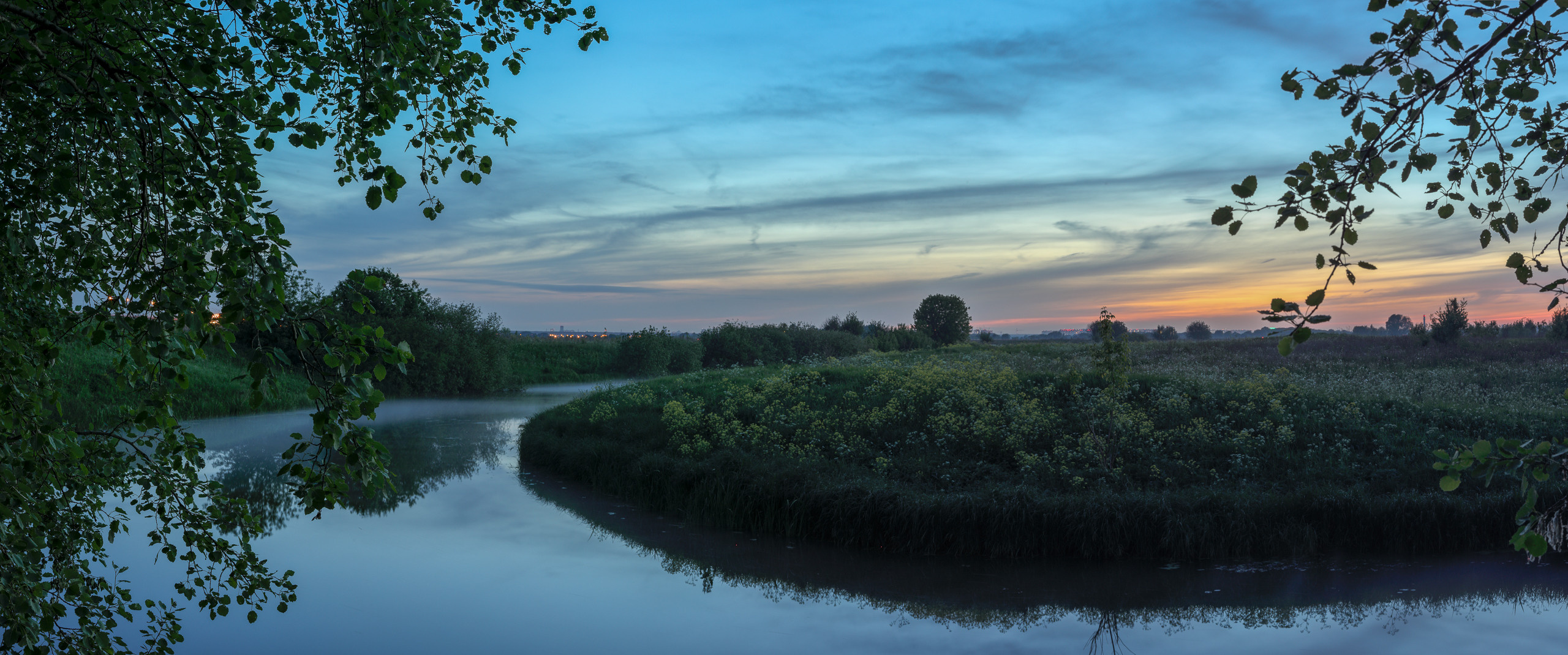 Панорама речки Быковка сразу после захода Солнца