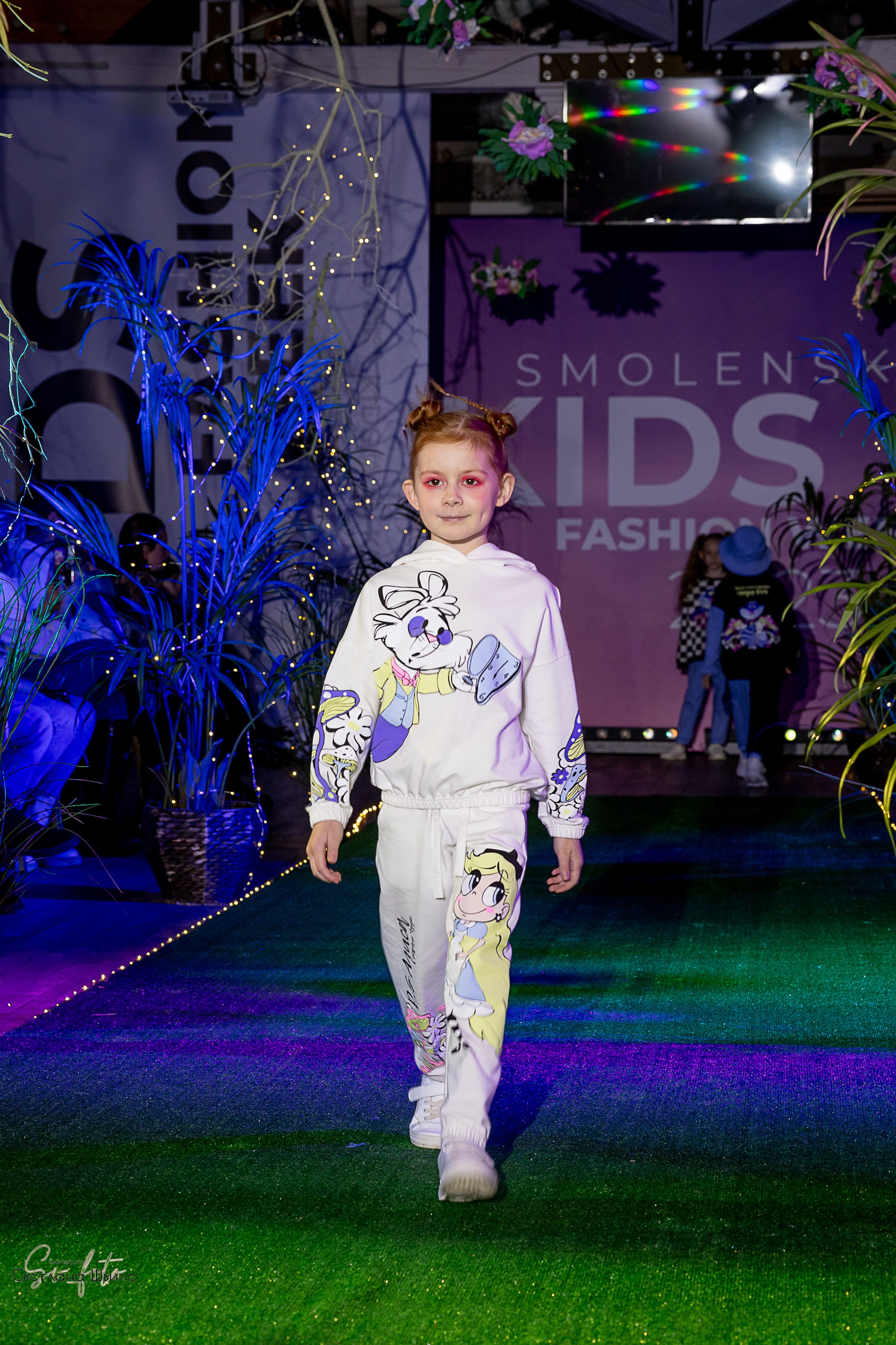 Smolensk Fashion Week_показы_ДЕНЬ 3_ФИНАЛ_Алиса в стране чудес. Главная